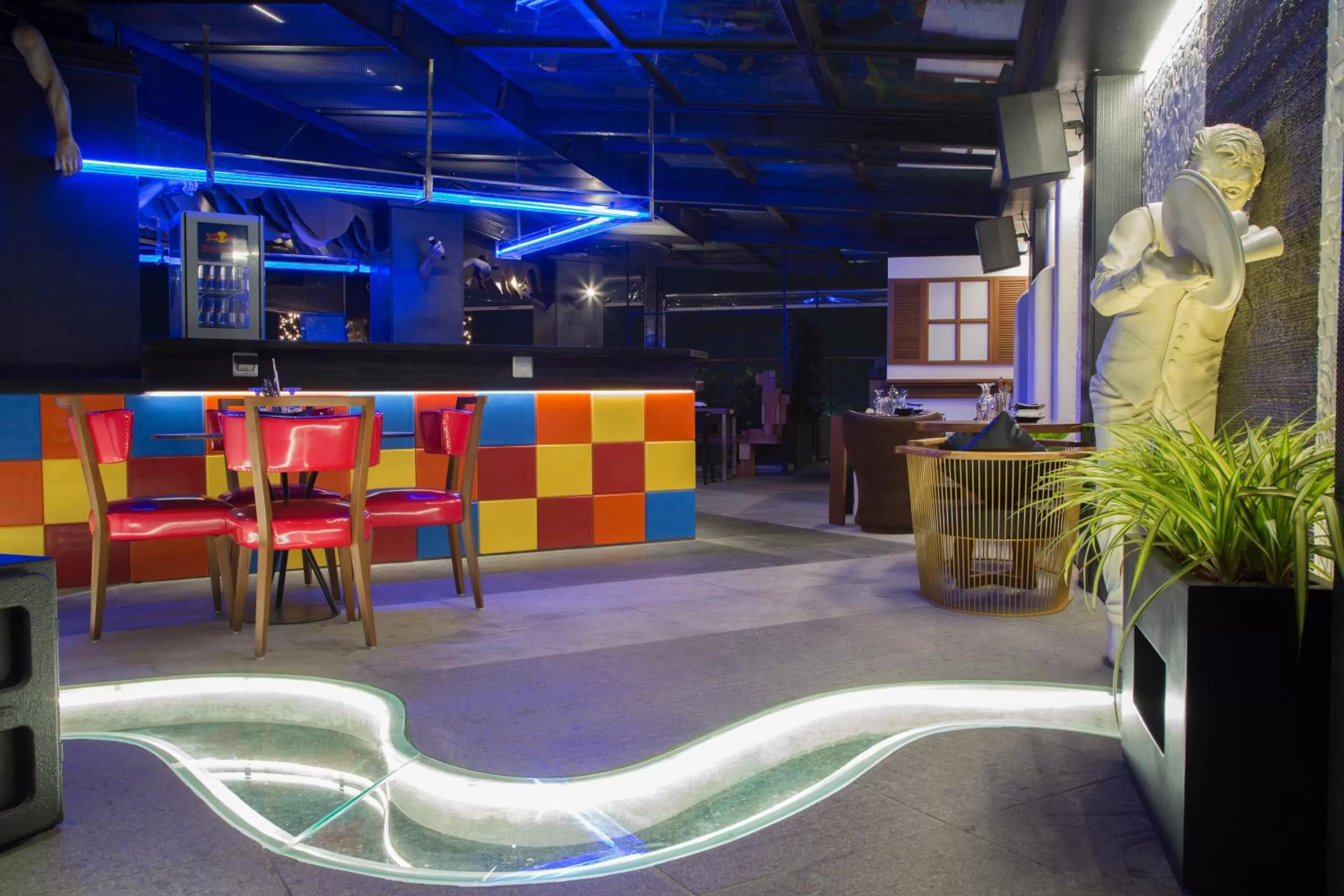 Meals in The Accord Metropolitan