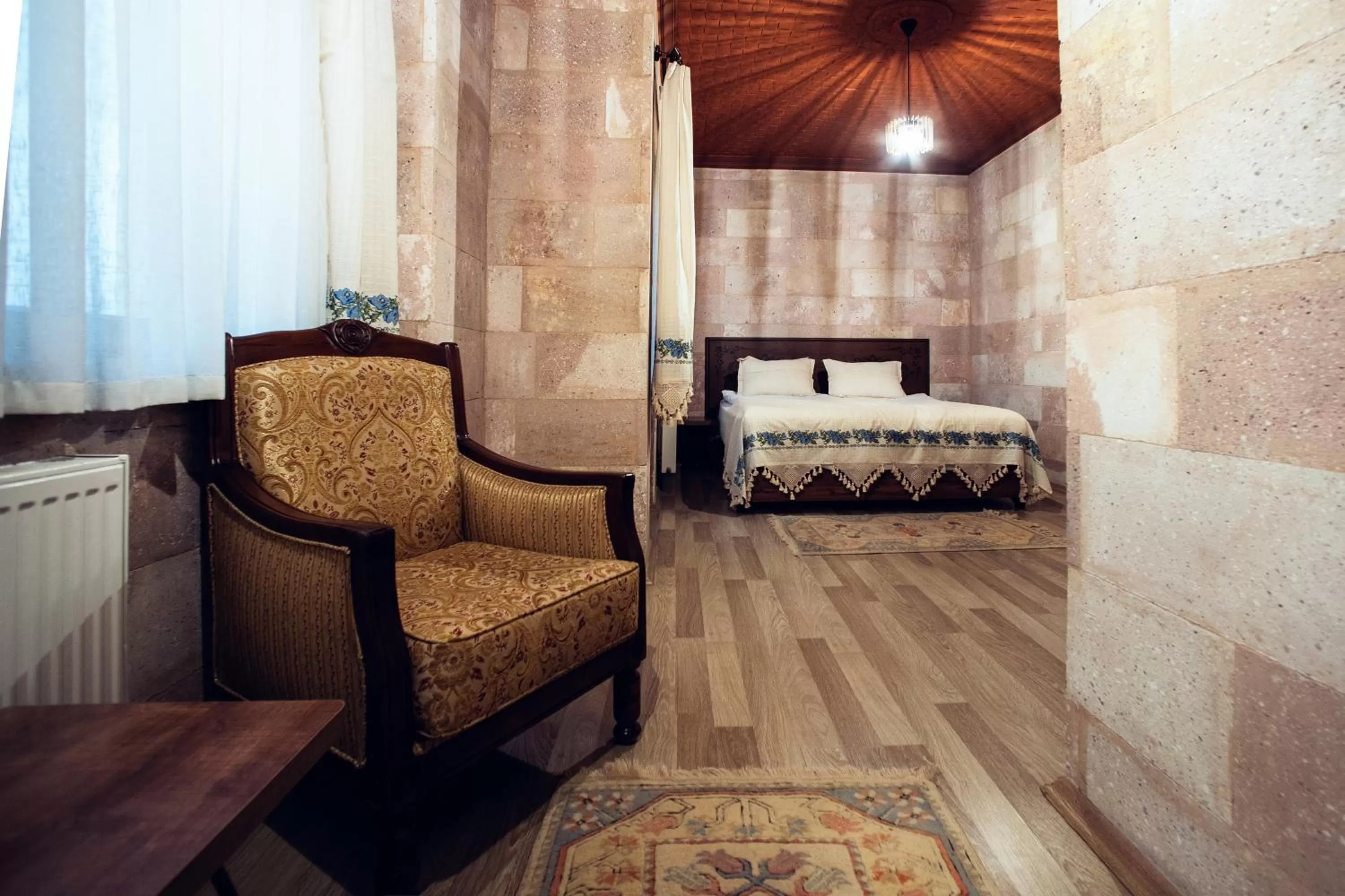 Bed in Azalea Terrace Cave Hotel