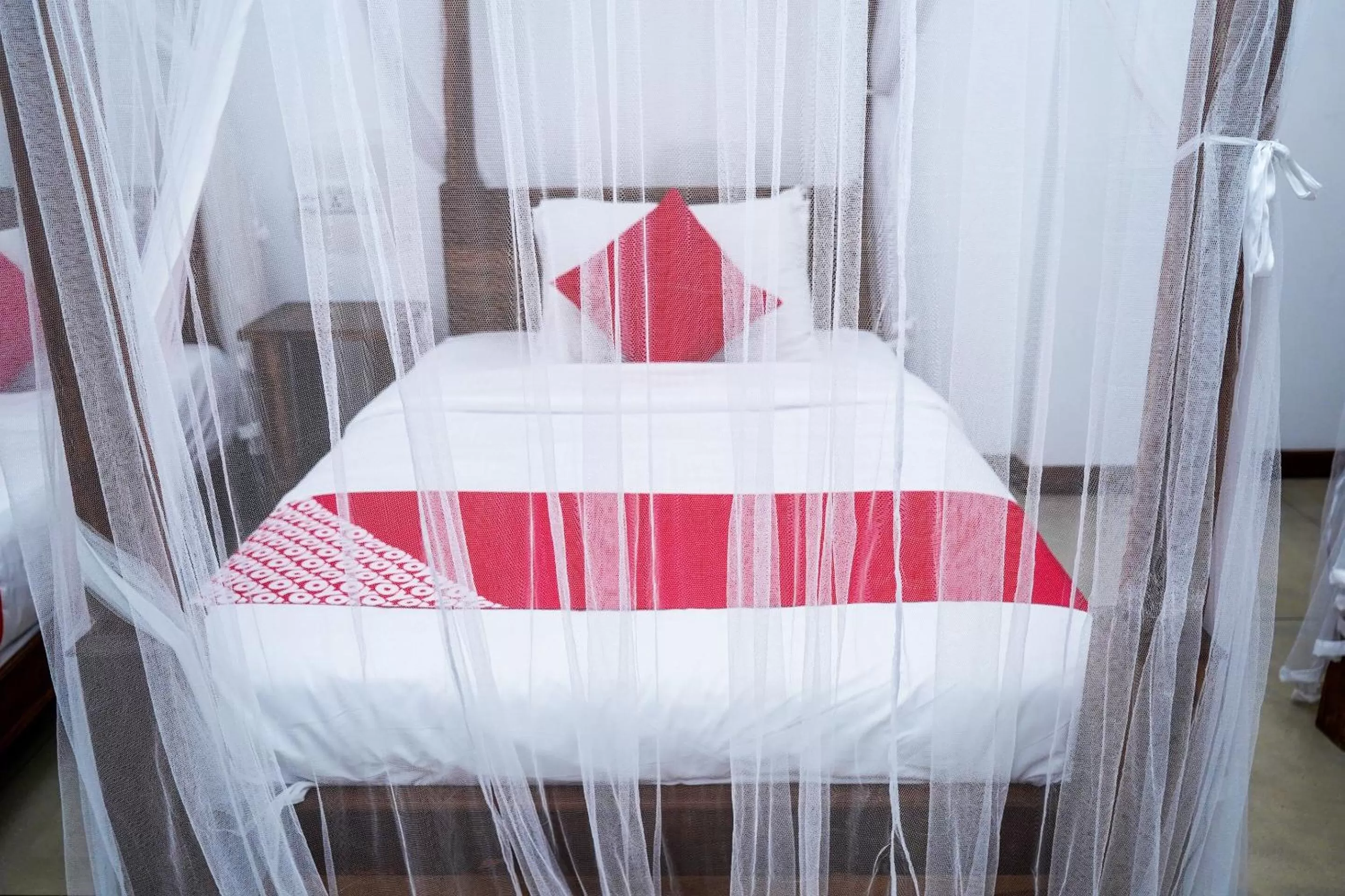 Bedroom, Bed in French Garden Kandy