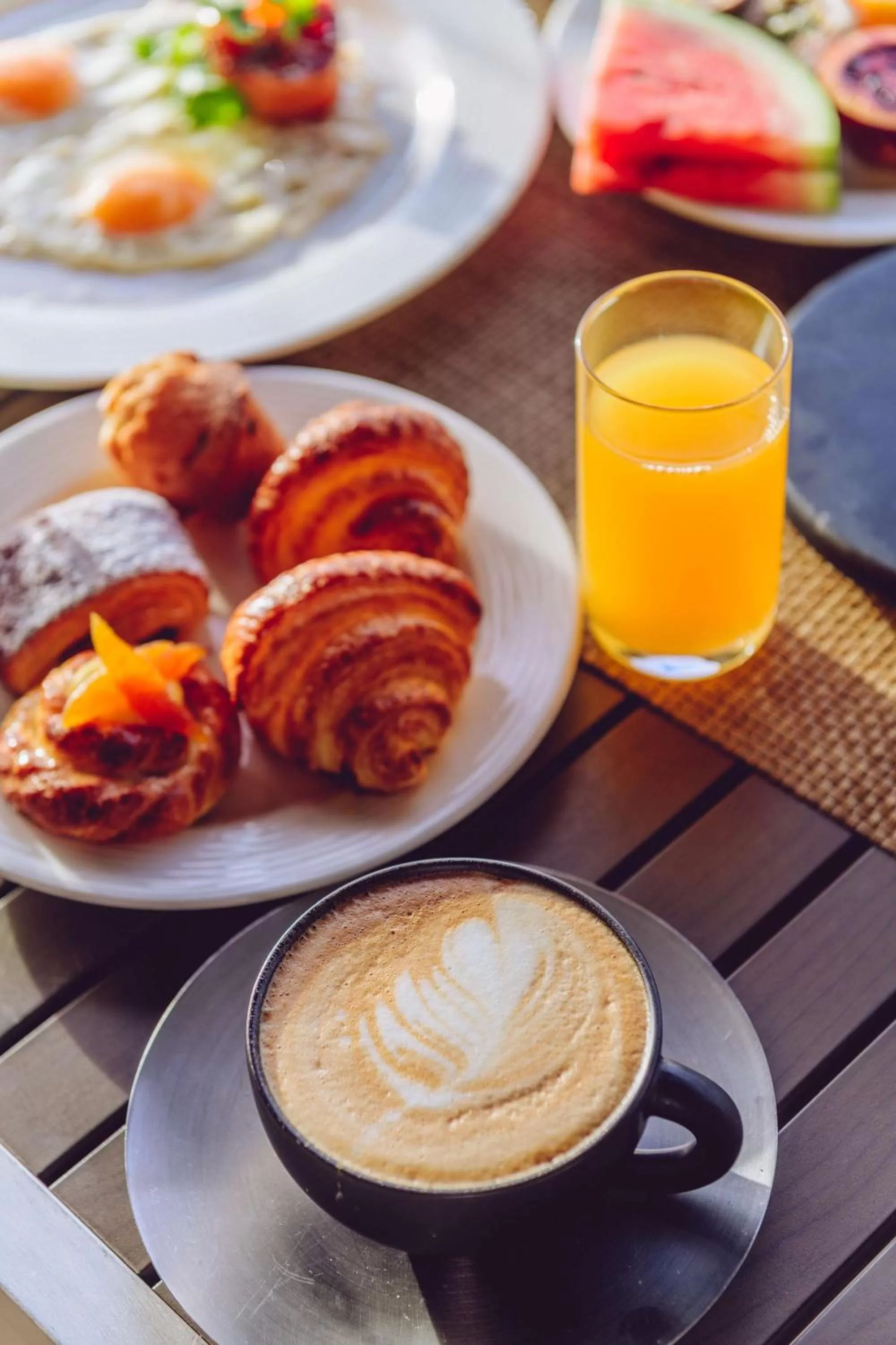 Restaurant/places to eat in Radisson Blu Hotel, Nairobi Upper Hill