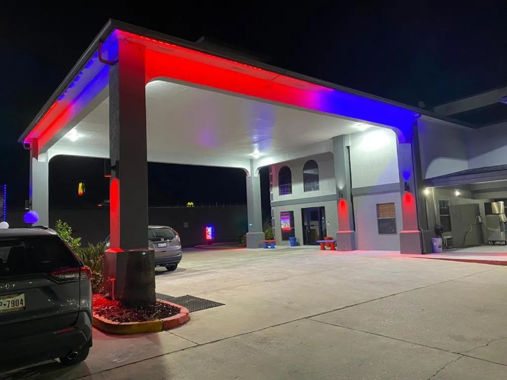 Texas Inn and Suites Raymondville