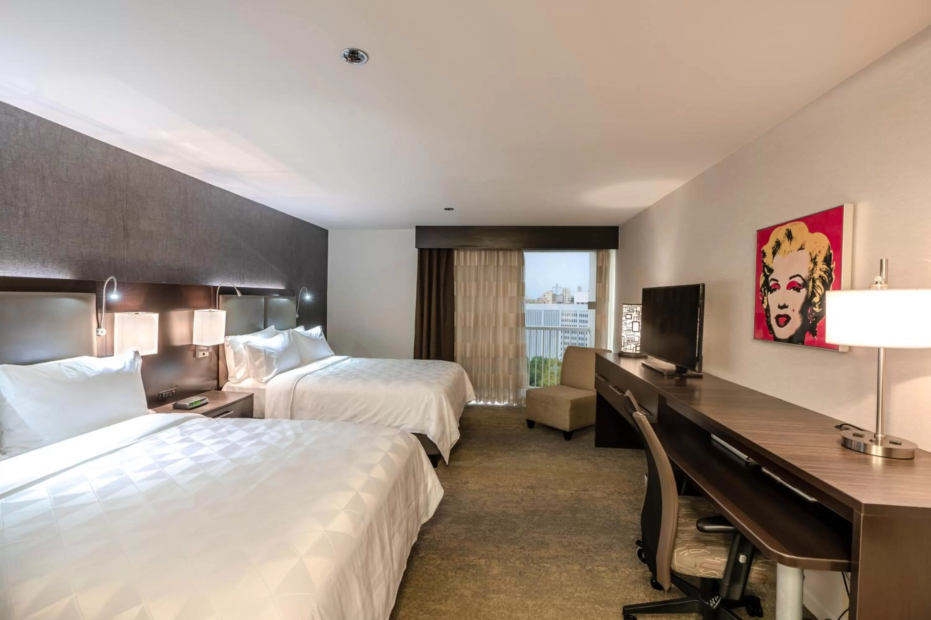 Executive Queen Room with Two Queen Beds - Non-Smoking in Holiday Inn New Orleans-Downtown Superdome by IHG