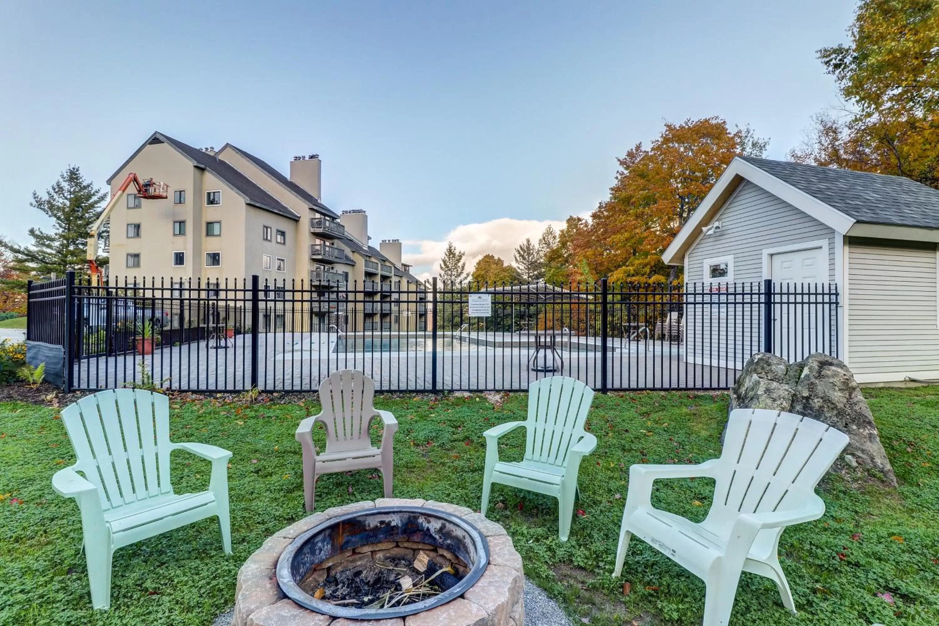 Property Building in Mountain Green, Unit 3B16