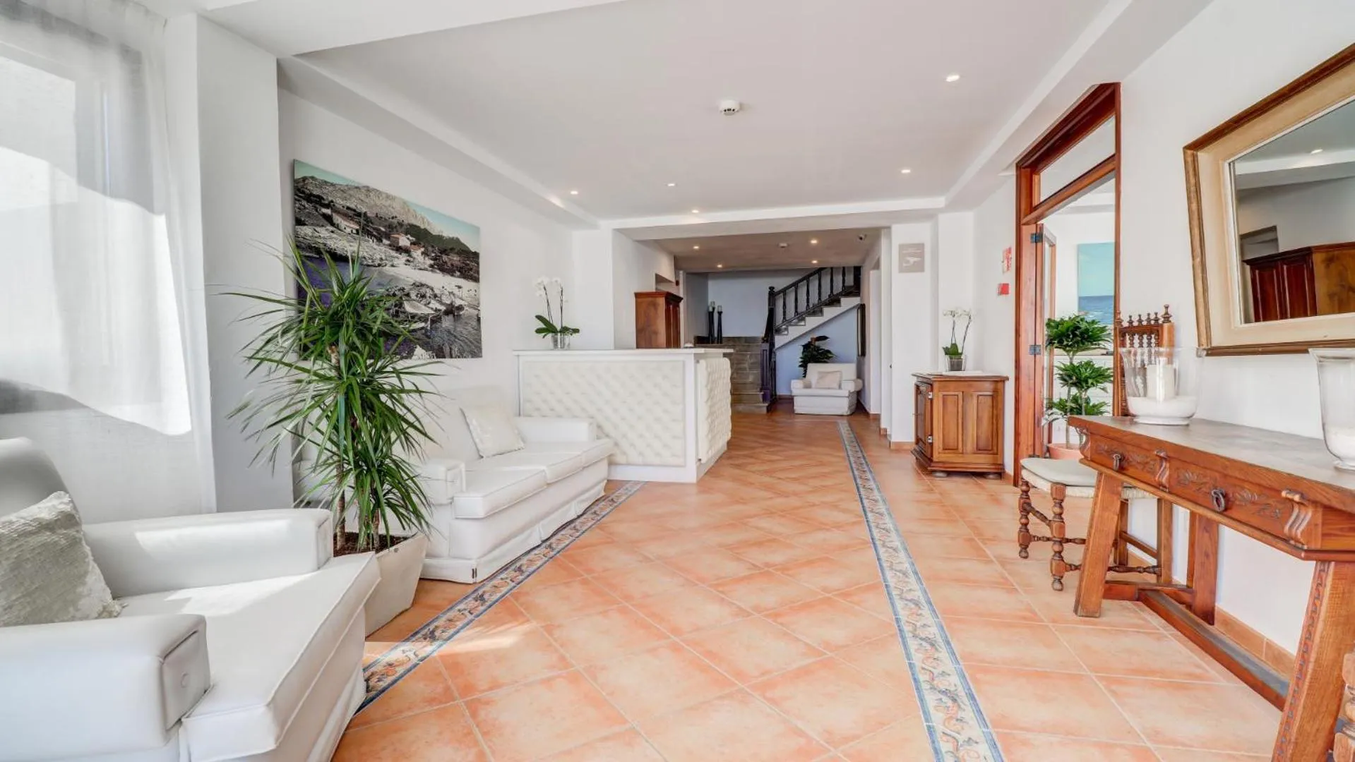 Lobby or reception in Hoposa Niu