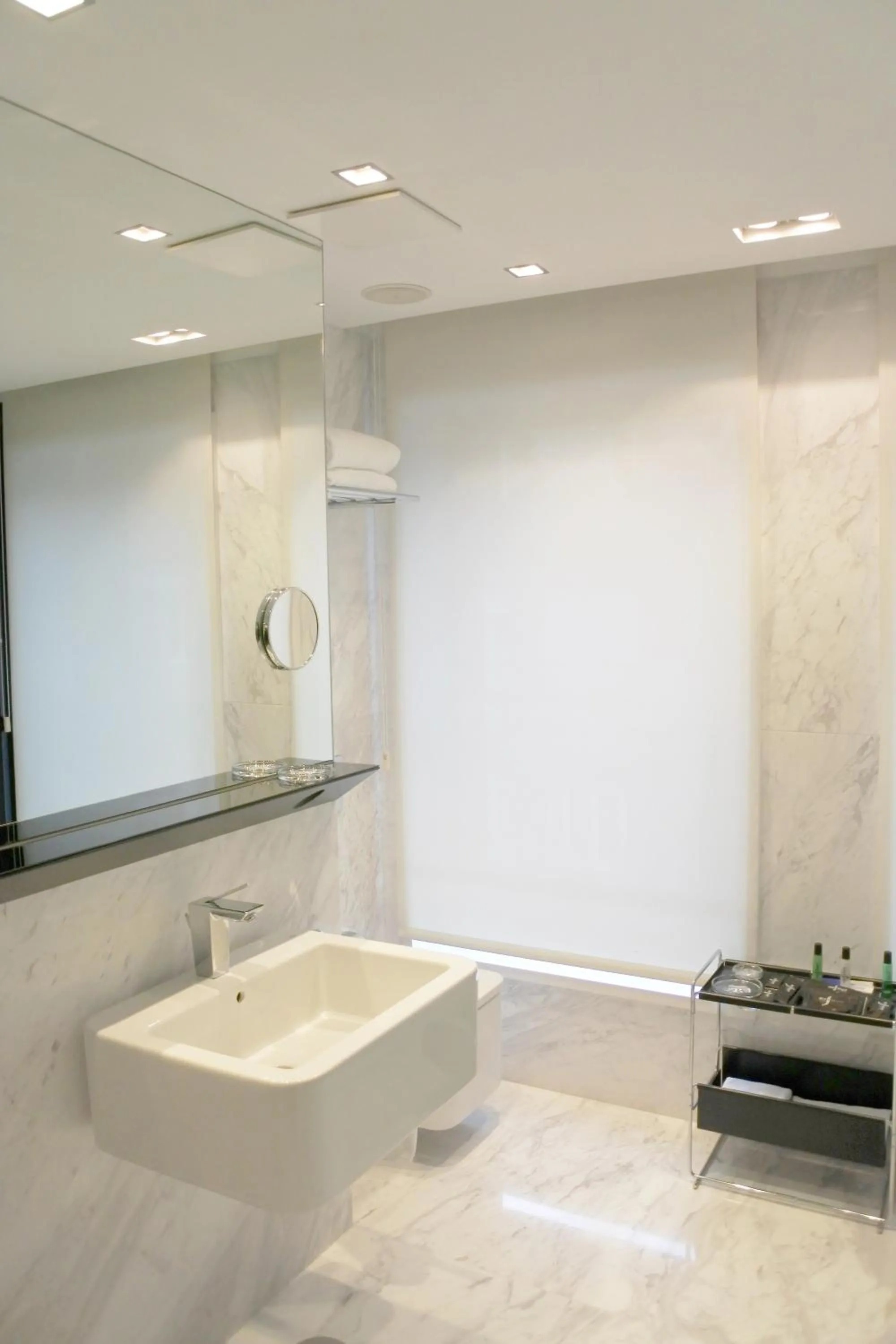 Bathroom in Hotel Inffinit