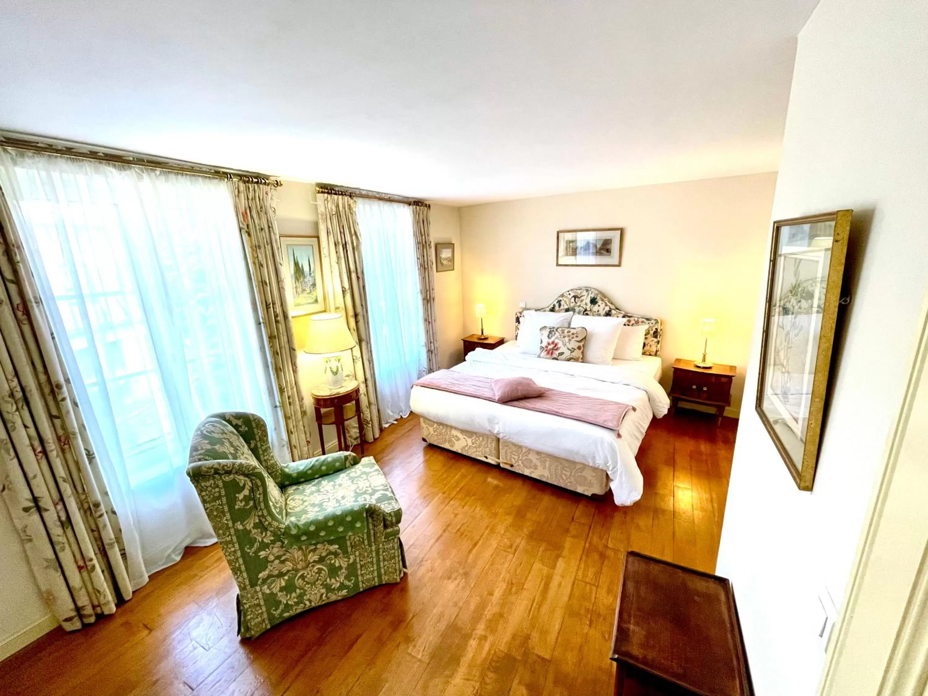 Bed in Le Logis Plantagenêt