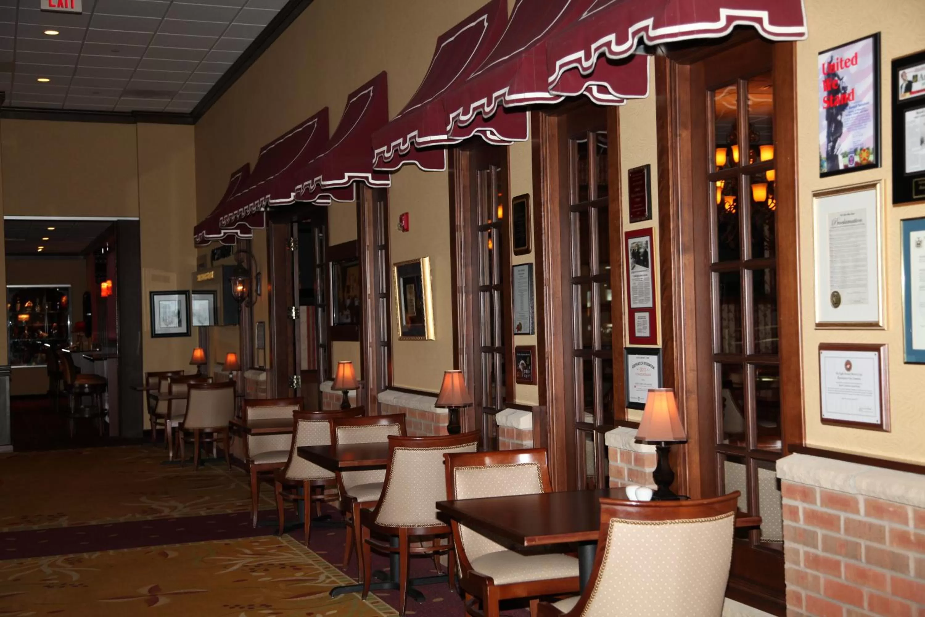 Restaurant/places to eat in Salvatores Grand Hotel