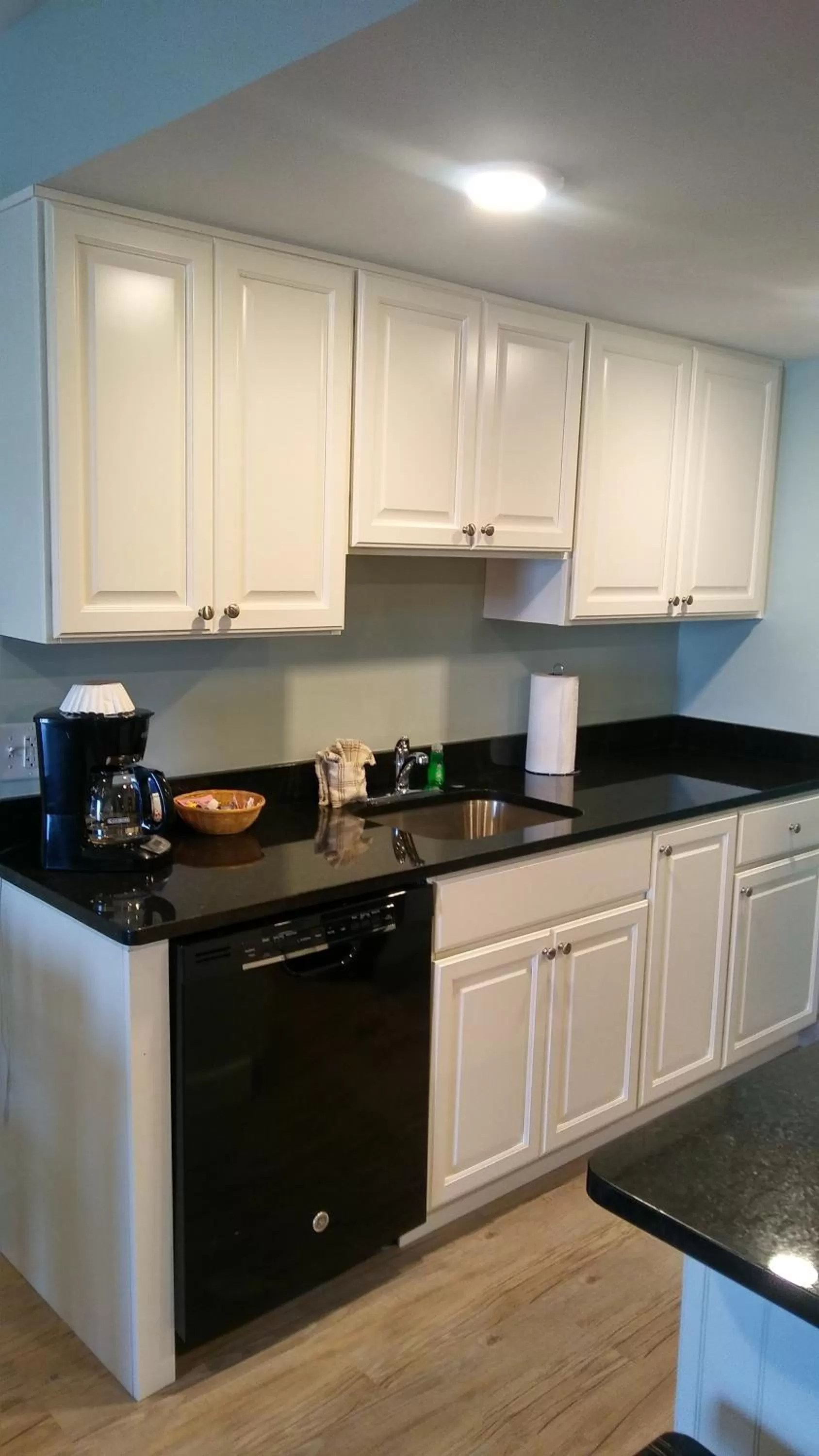 Kitchen or kitchenette in Park Place Hotel