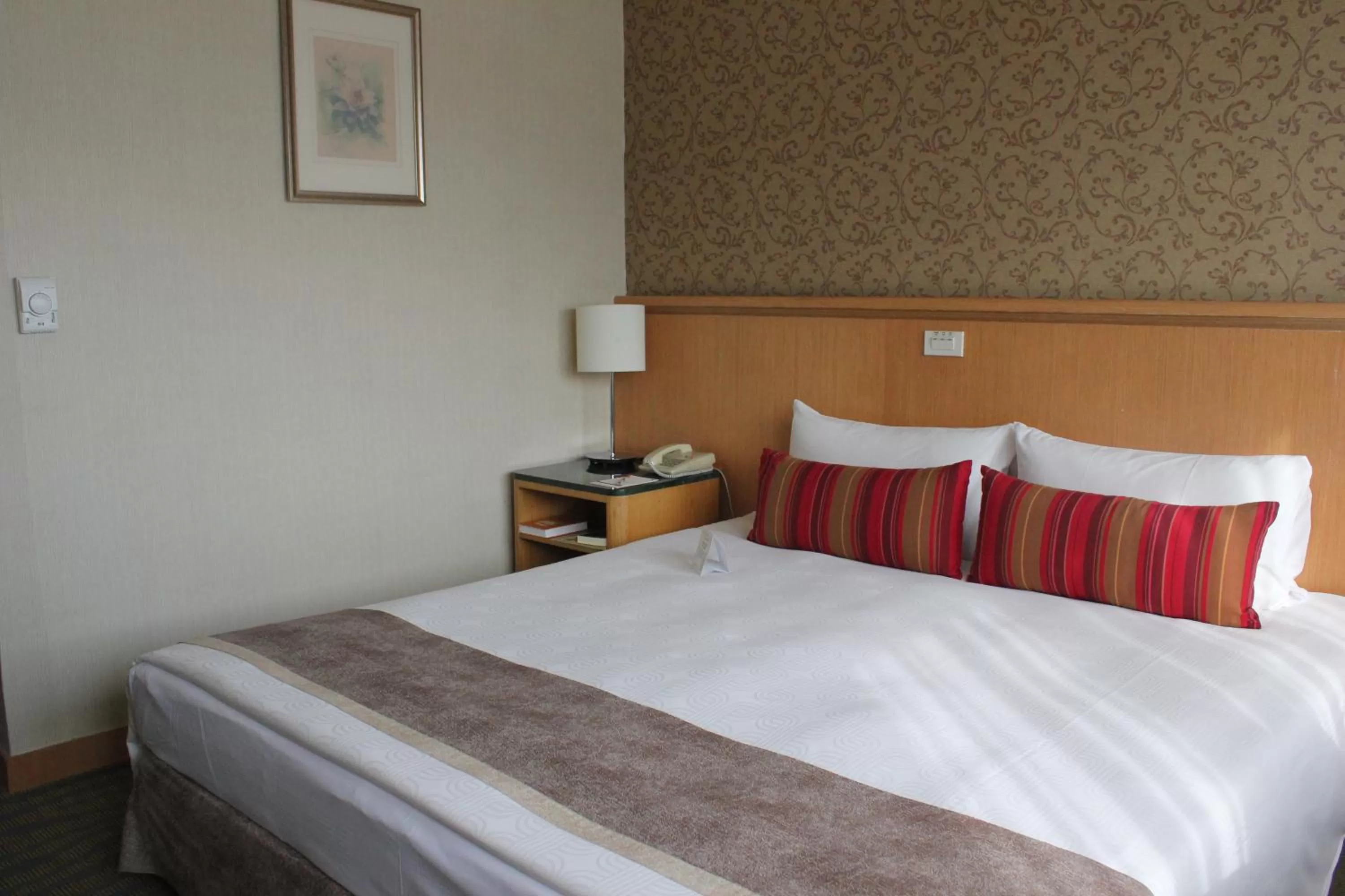 Bedroom, Bed in Chateau de Chine Hotel Hualien