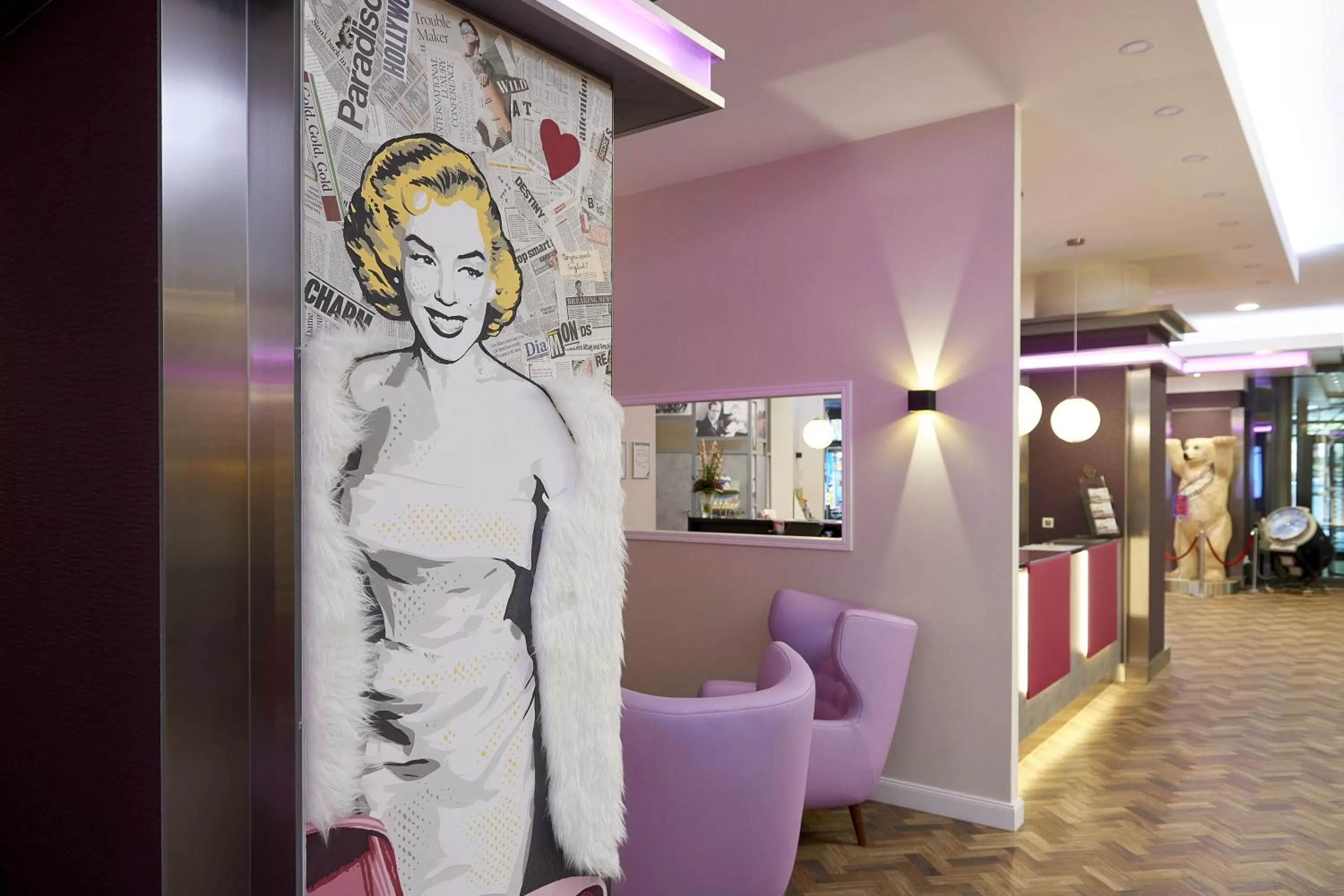 Lobby or reception in Hollywood Media Hotel am Kurfürstendamm