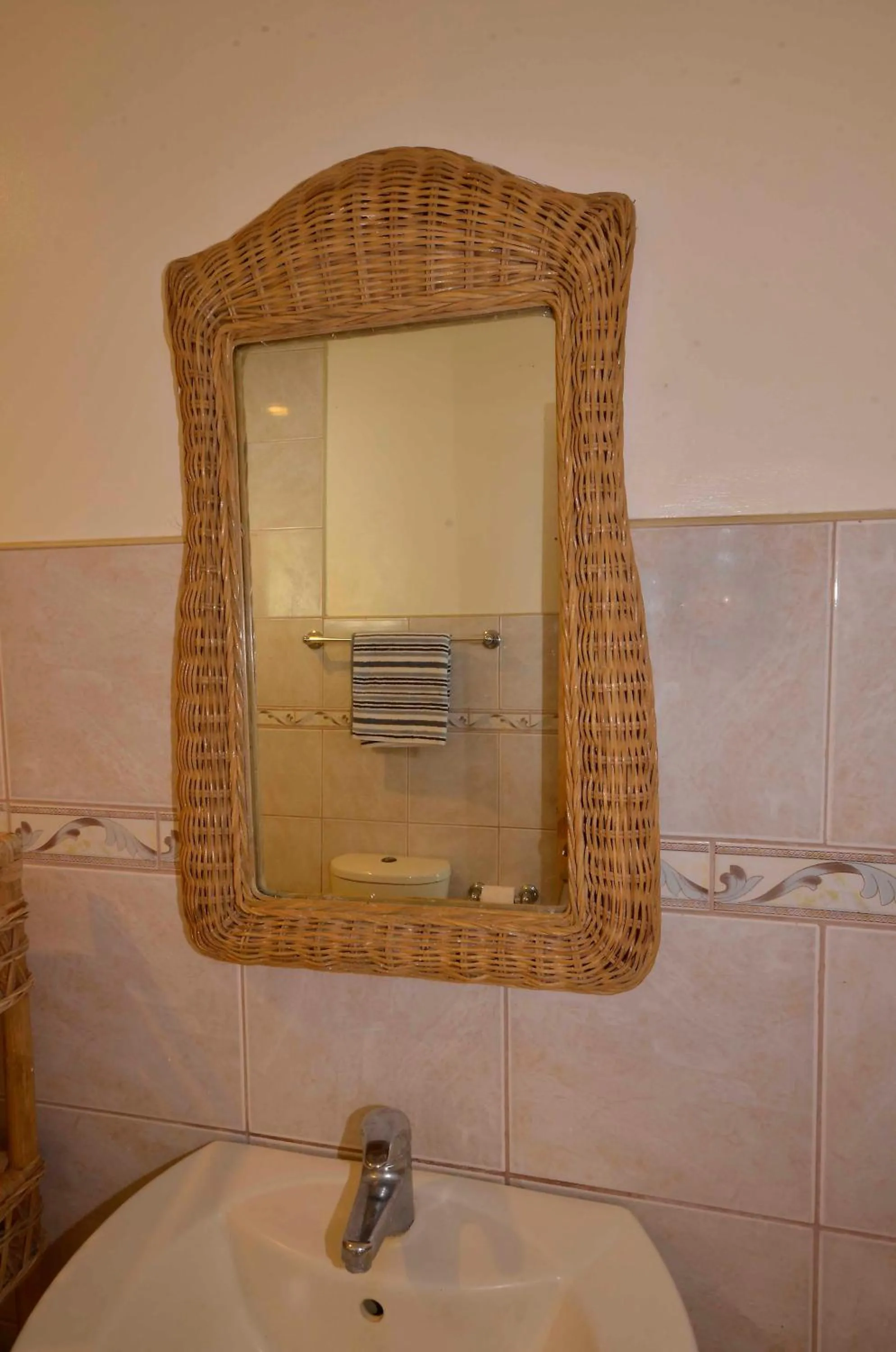 Bathroom in Mike's Dauin Dive Resort