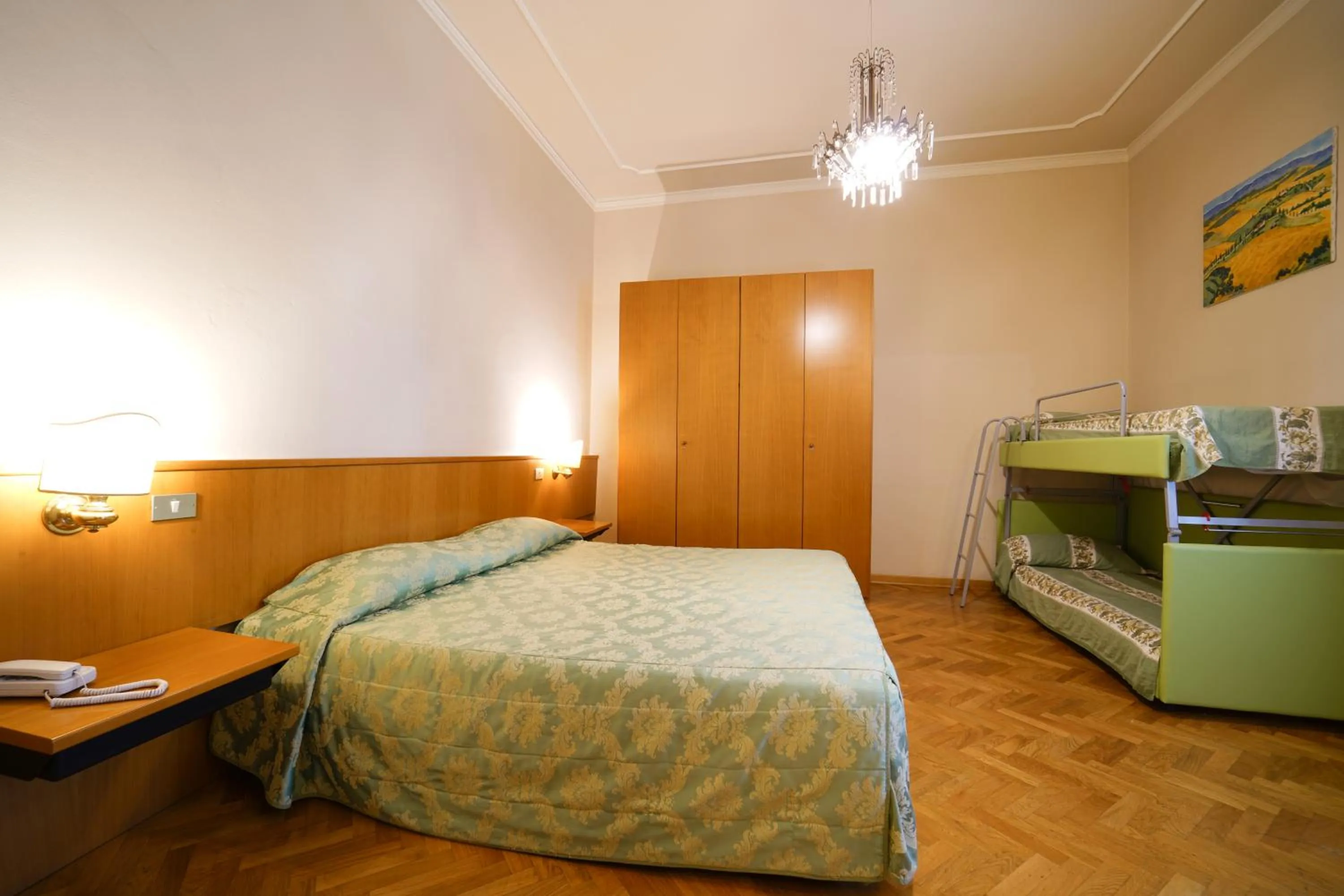 Bed in HG Hotel Cappelli