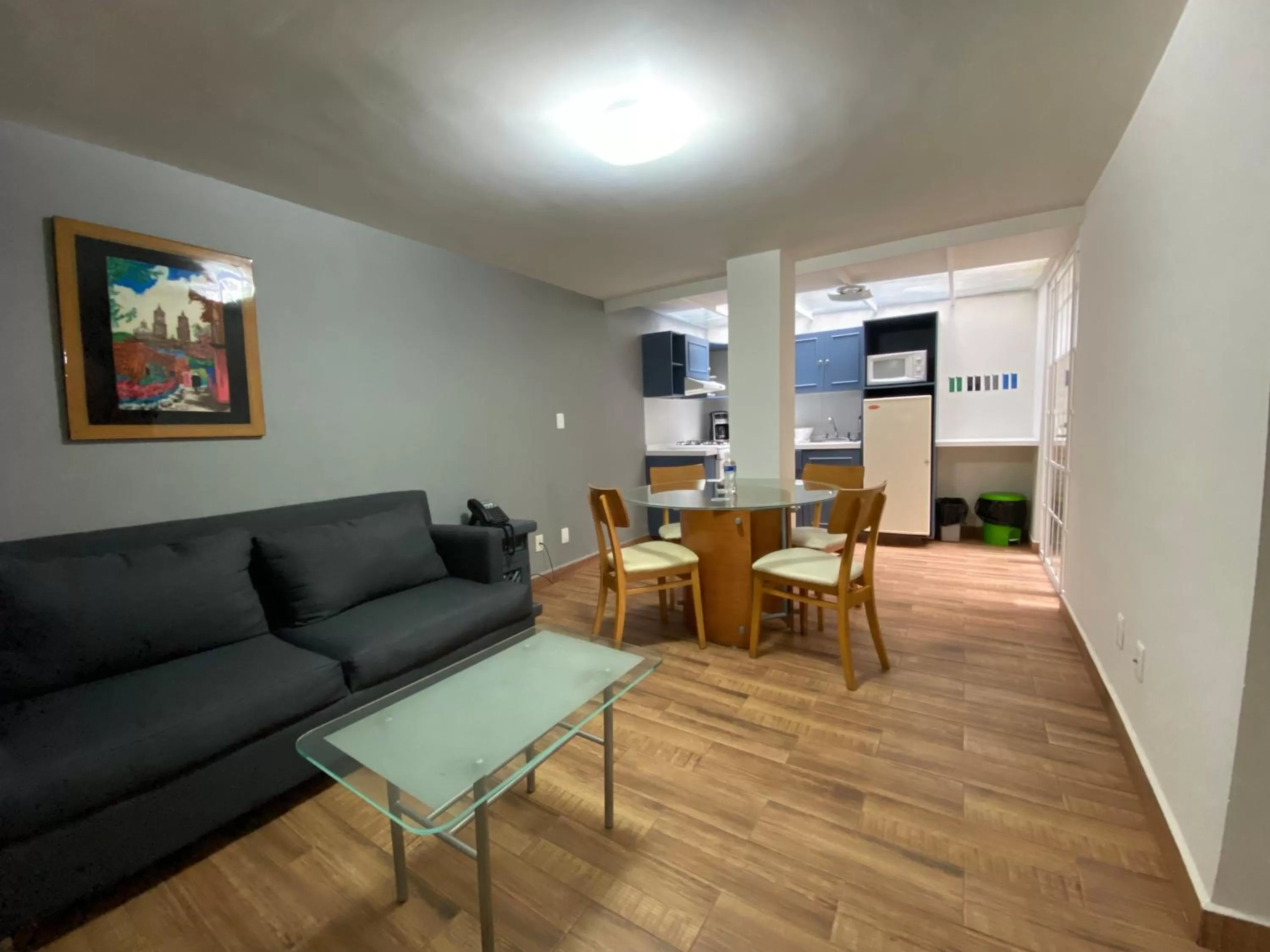 Seating area in Grupo Kings Suites - Bosques de Duraznos 78