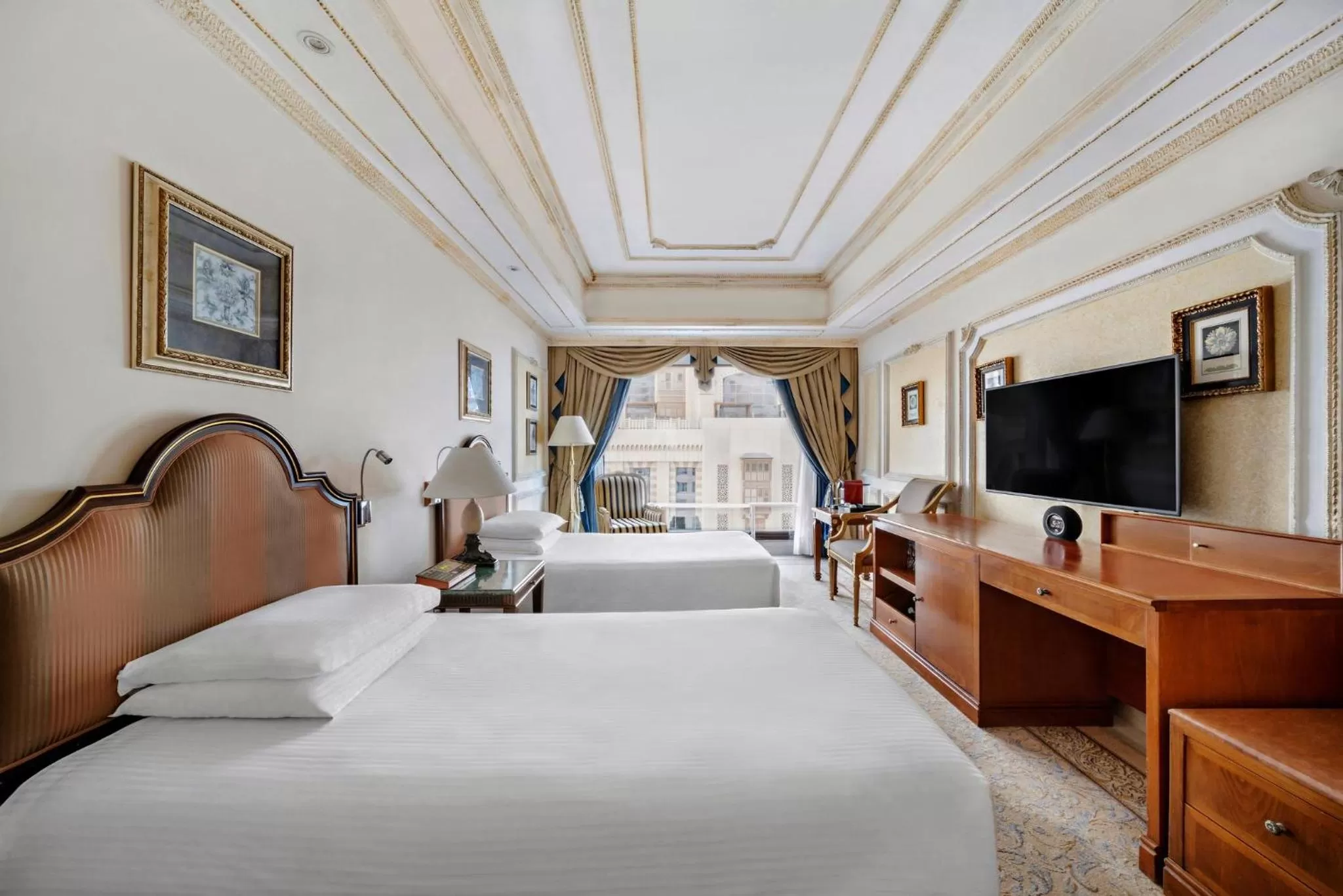 Photo of the whole room, Bed in InterContinental Dar Al Tawhid Makkah by IHG