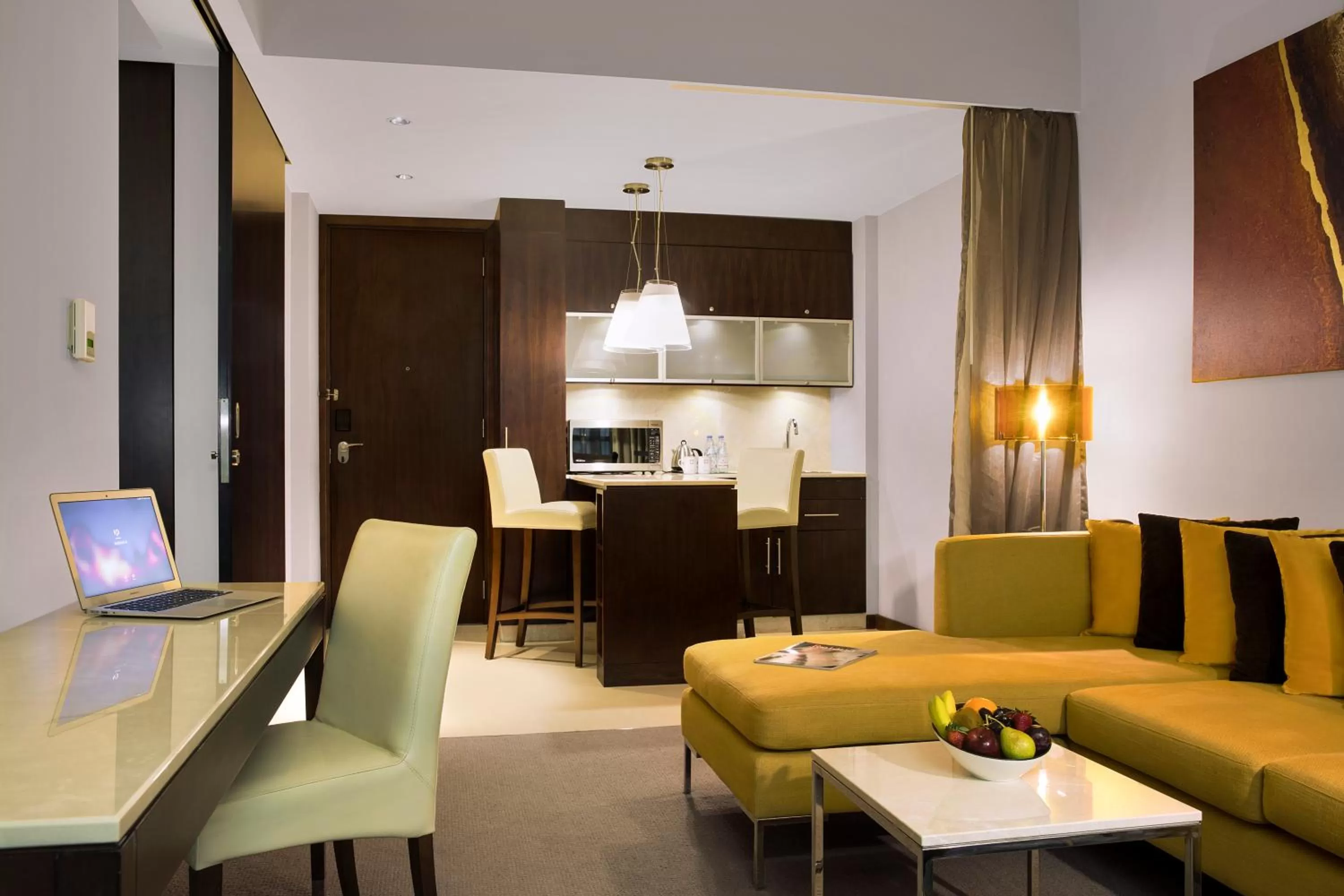 Living room in Centro Barsha - by Rotana