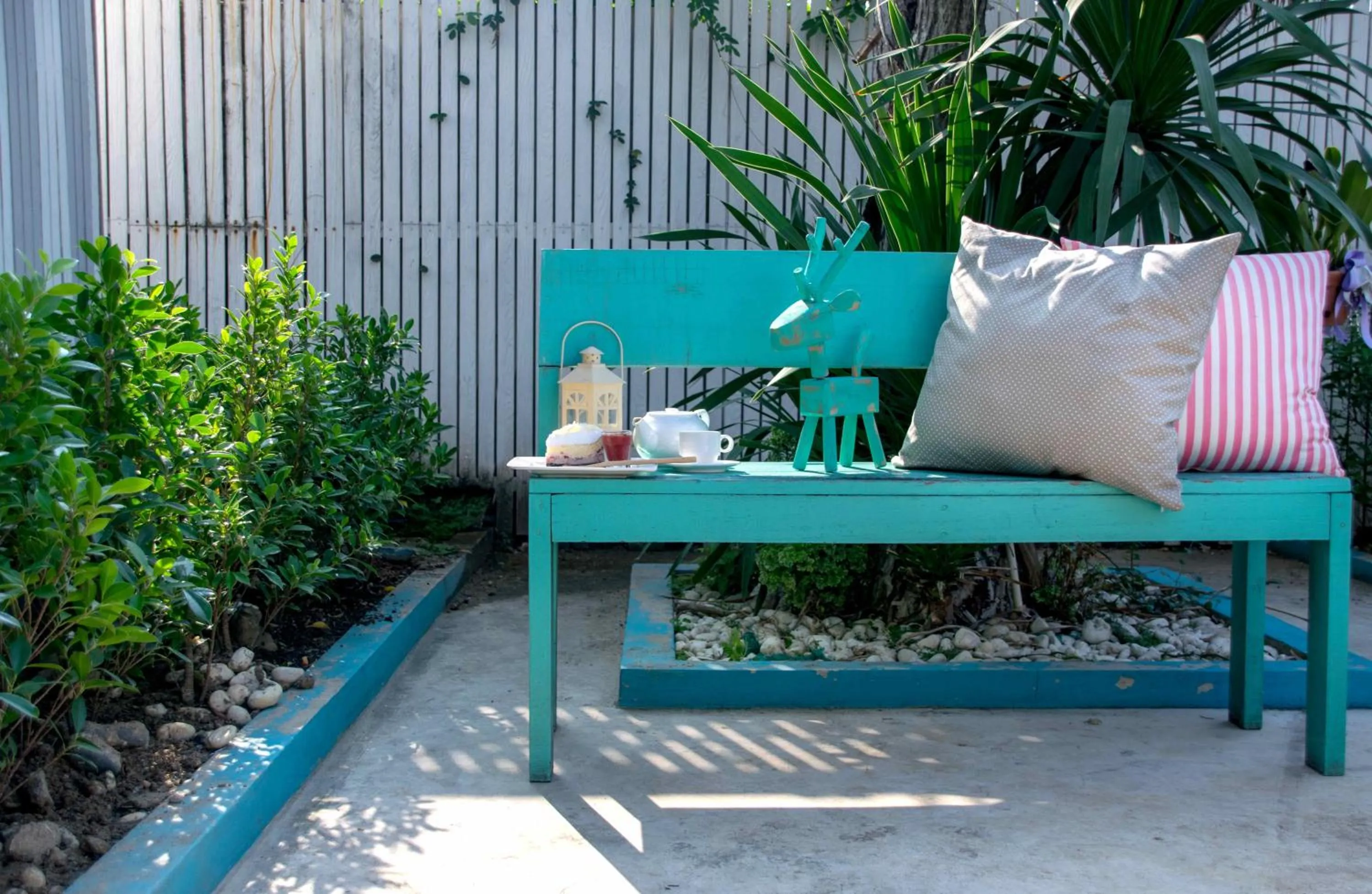 Garden in The Phoenix Hotel Bangkok - Suvarnabhumi Airport