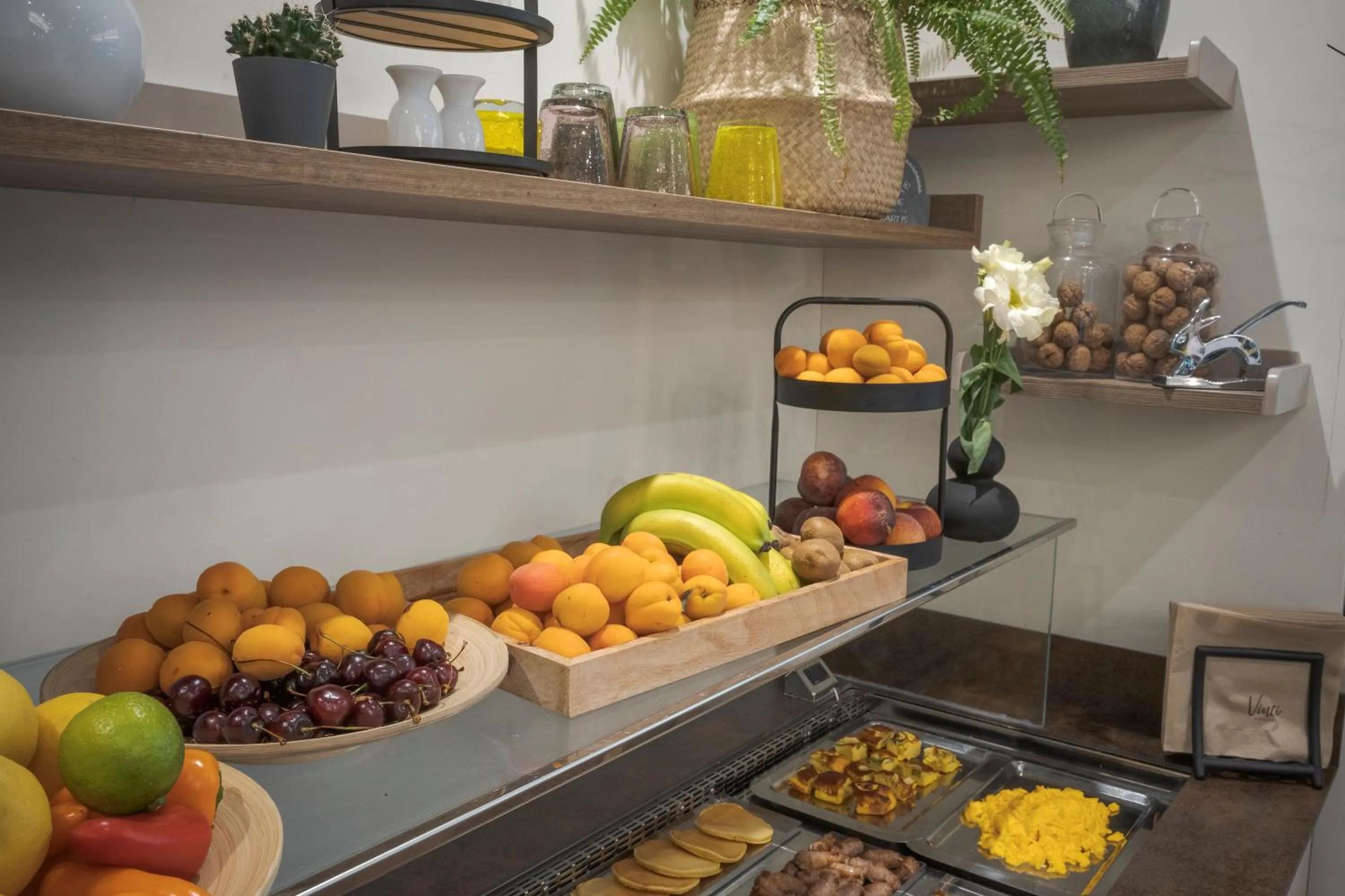 Breakfast in Hotel Vinci