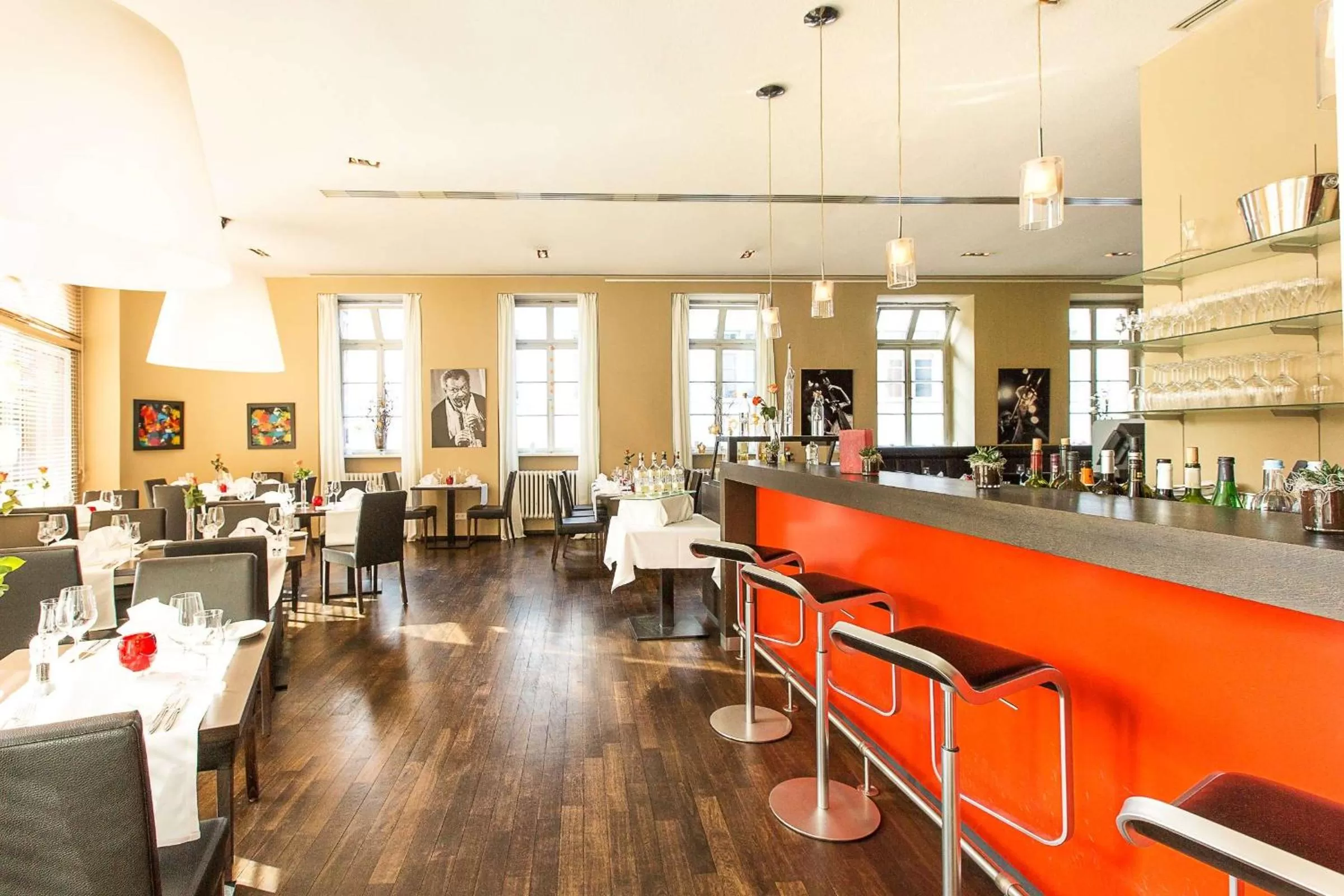 Restaurant/places to eat in Arthotel Heidelberg