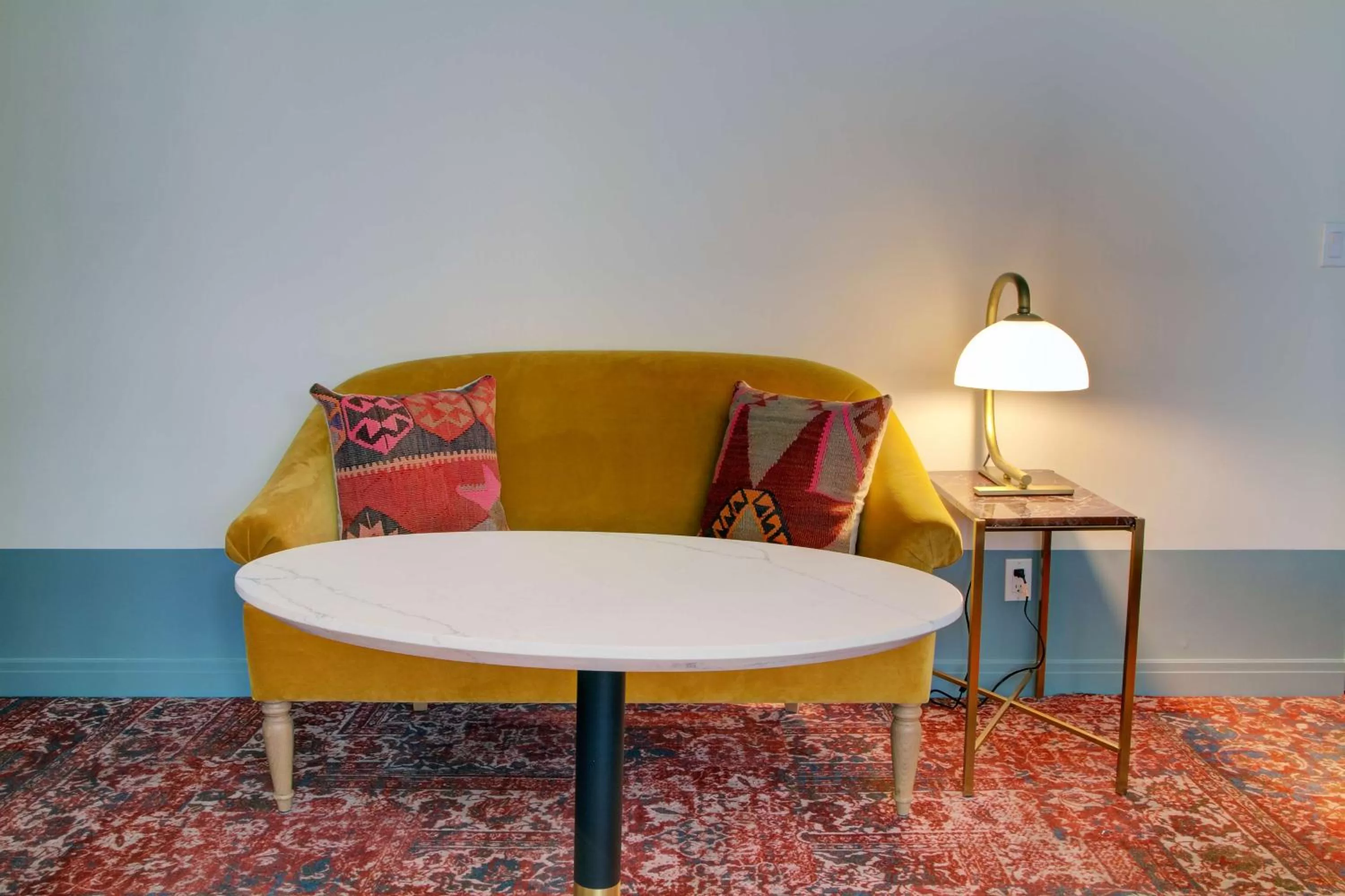 Photo of the whole room in The Hollywood Franklin Hotel near Universal Studios