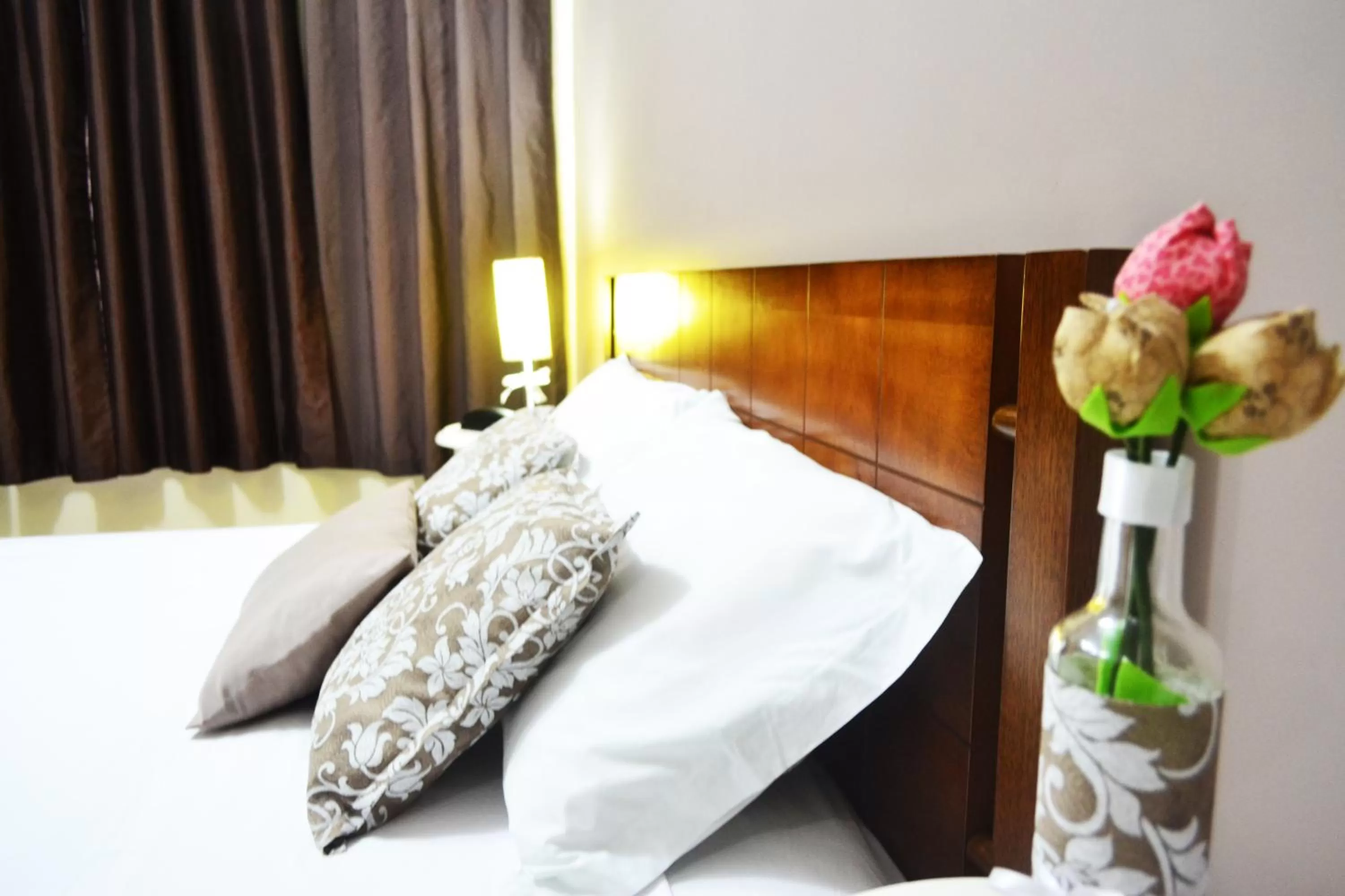 Decorative detail, Bed in Pousada Canasvieiras