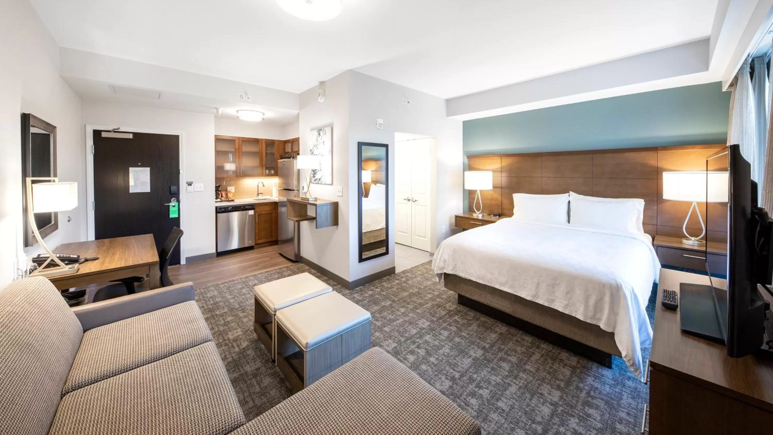 Photo of the whole room, Bed in Staybridge Suites - Naples - Marco Island by IHG