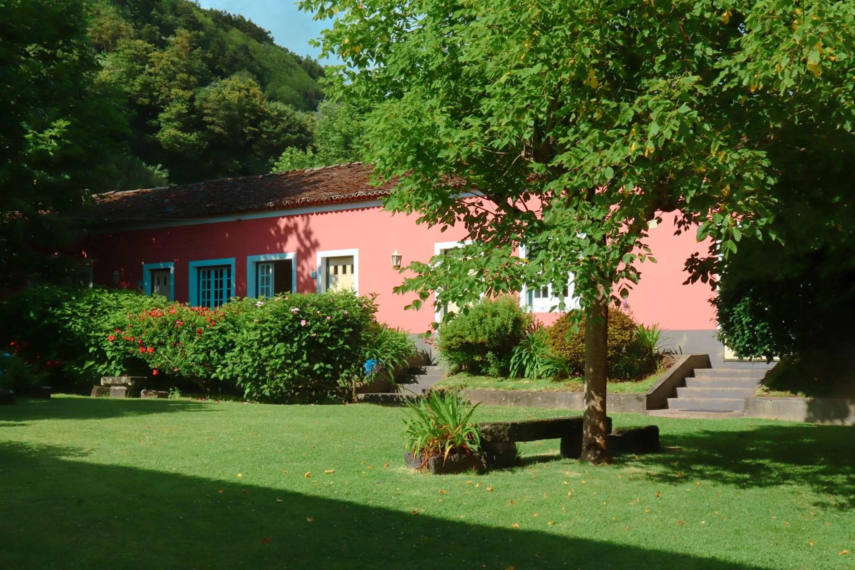 Property building in Solar de Lalém