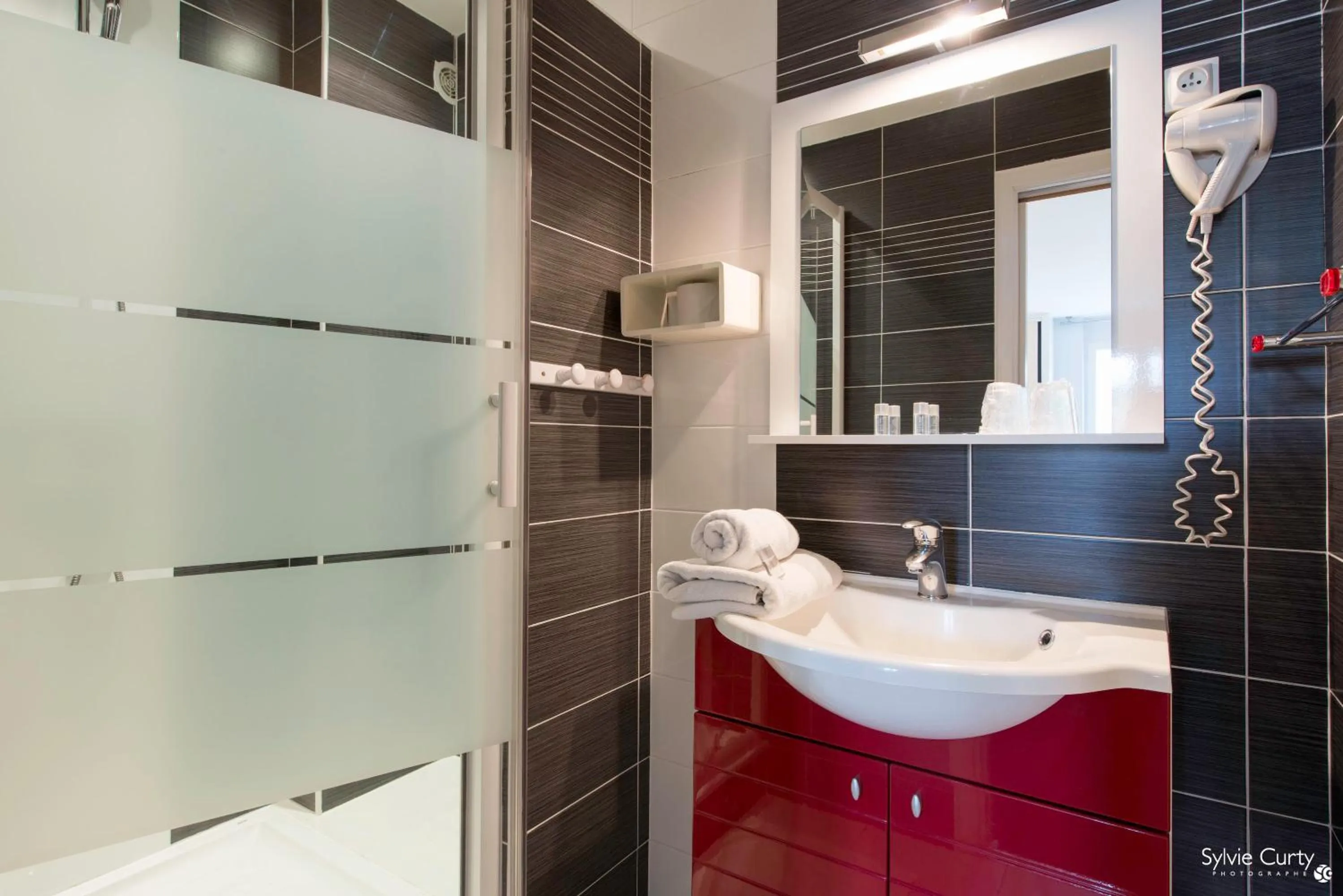 Shower in Un Hotel sur le Port