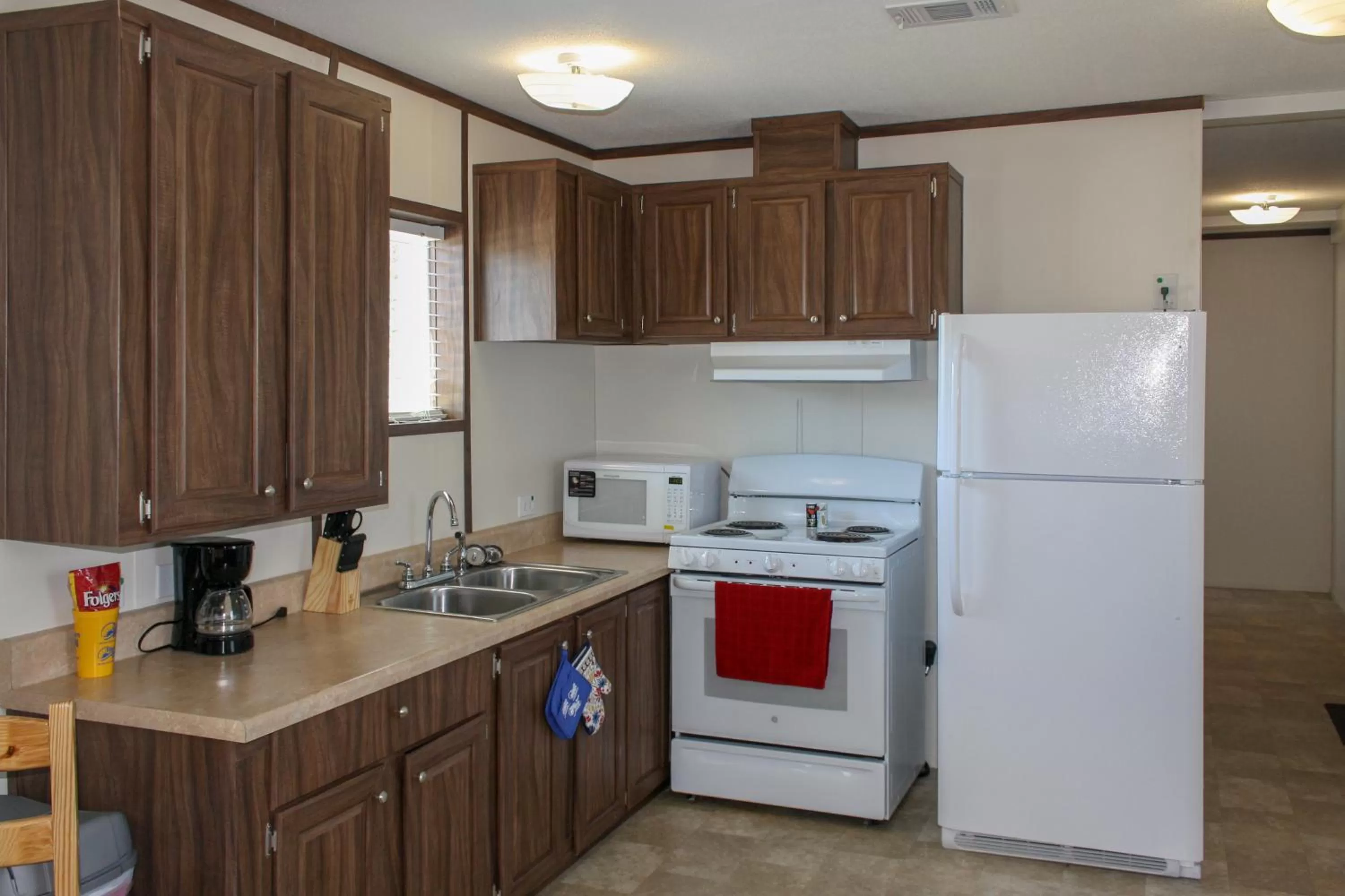Kitchen or kitchenette, Kitchen/Kitchenette in Rayburn Inn