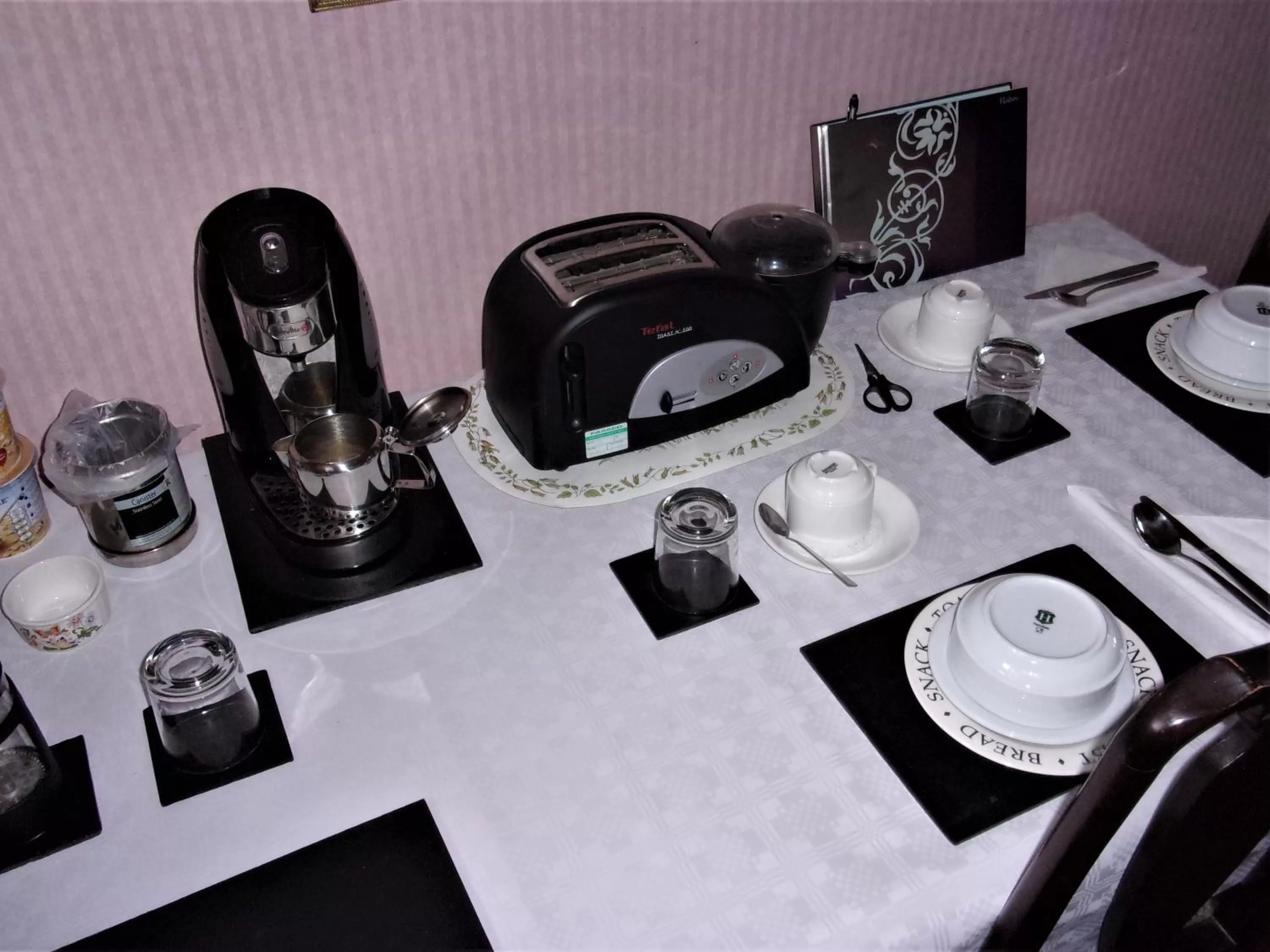 Coffee/tea facilities in Mike & Carolyn Ball B&B