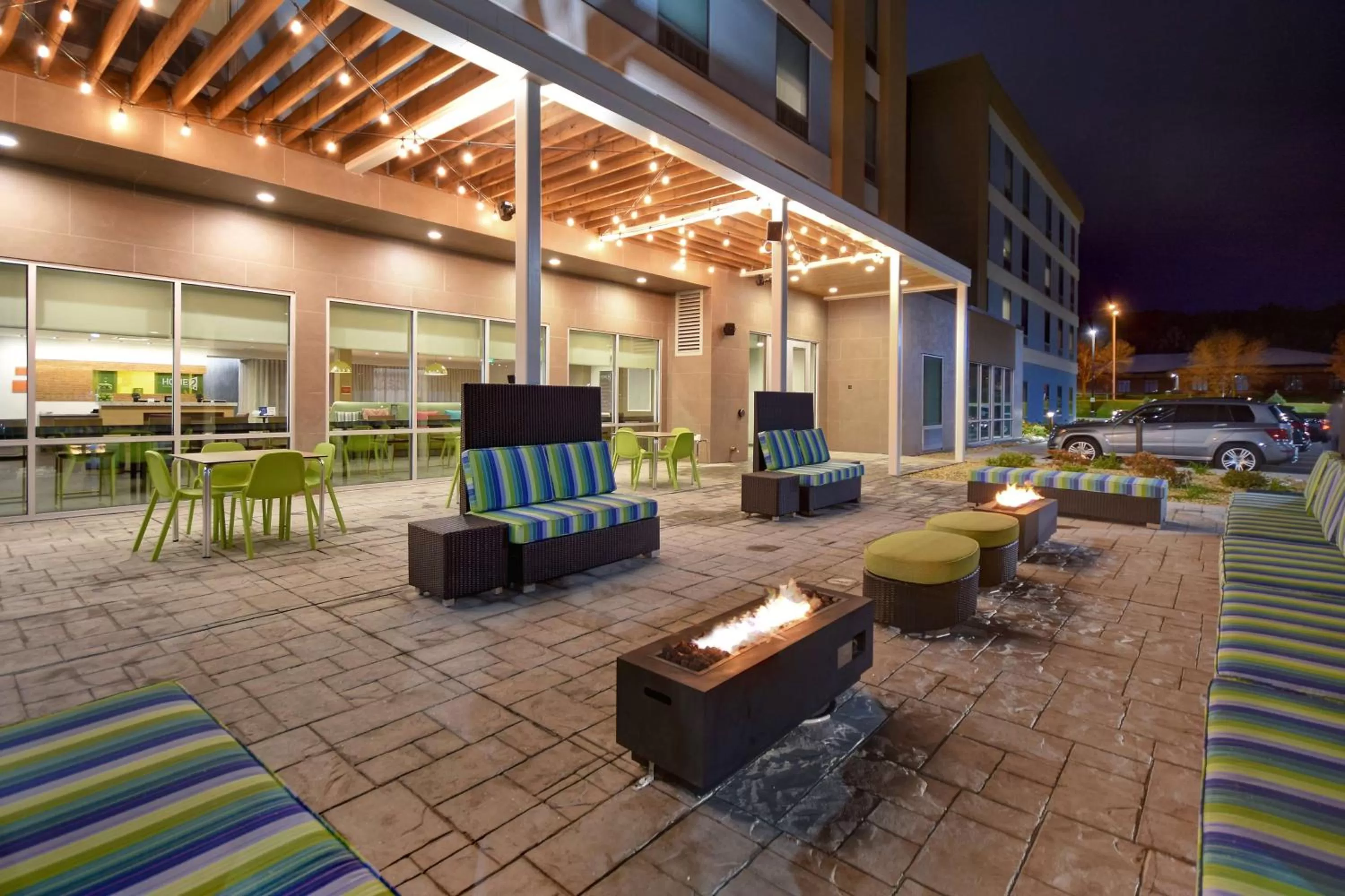 Property building in Home2 Suites Eau Claire South, Wi