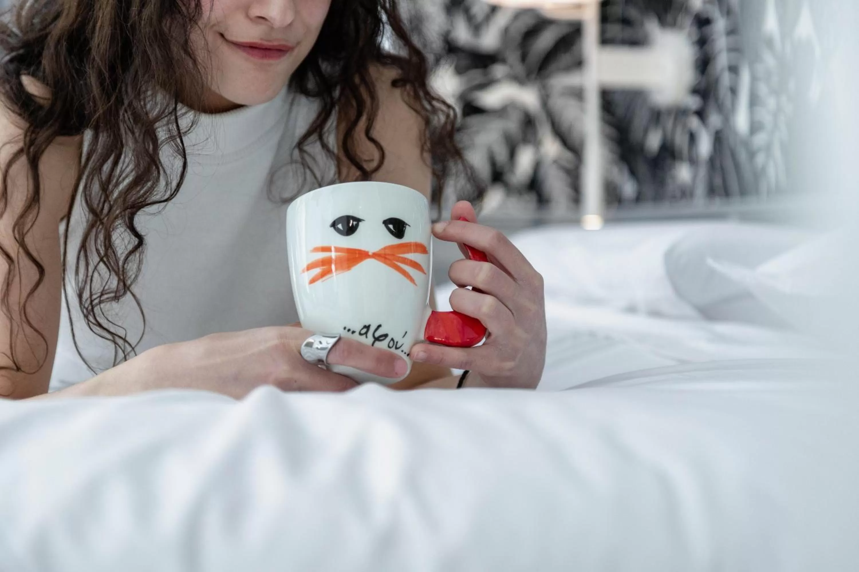 Bed in Athens Feeling