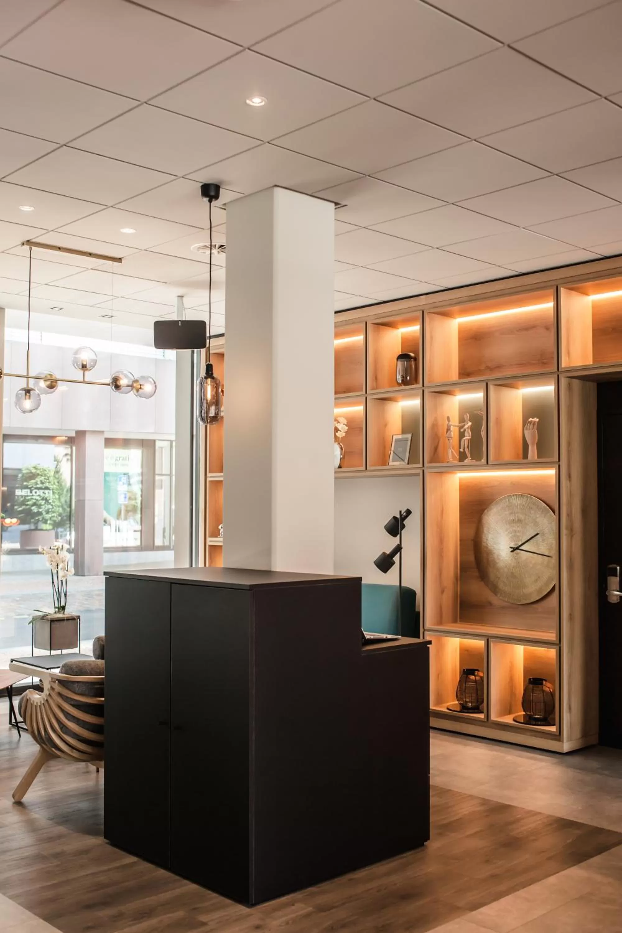 Lobby or reception in Ibis Lugano Paradiso