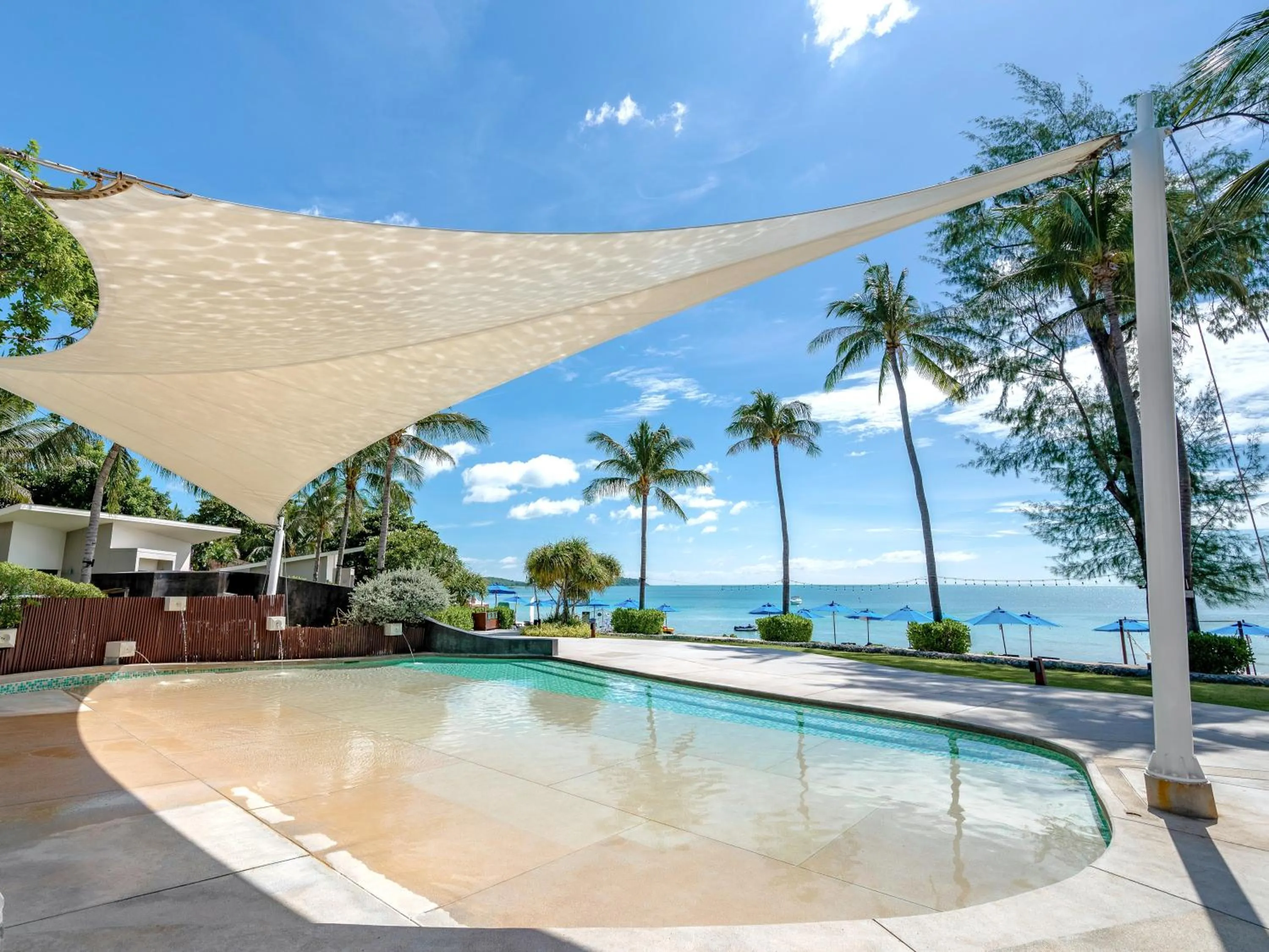 Swimming pool in OZO Chaweng Samui