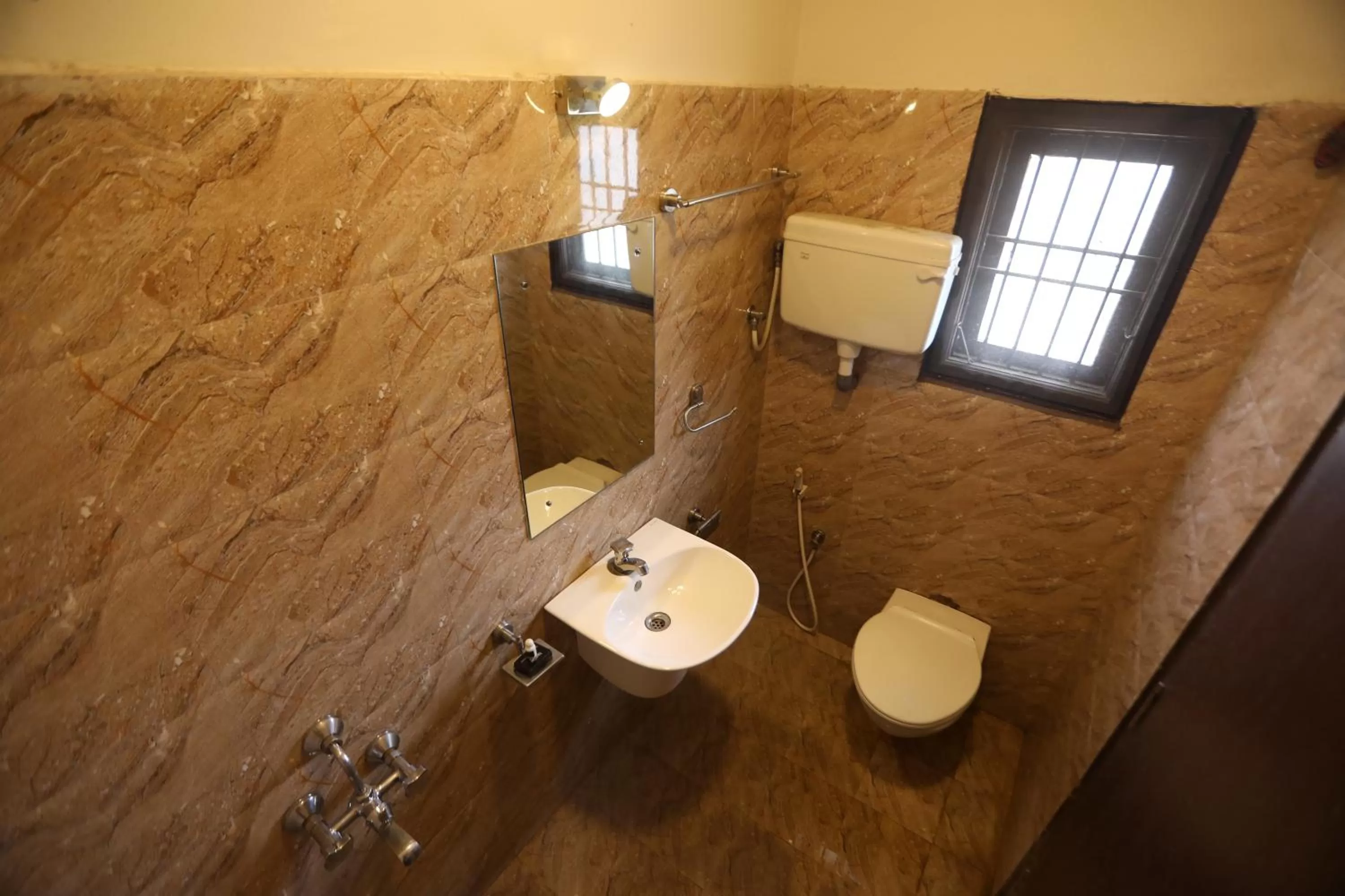 Bathroom in Nestlay Rooms Ambattur