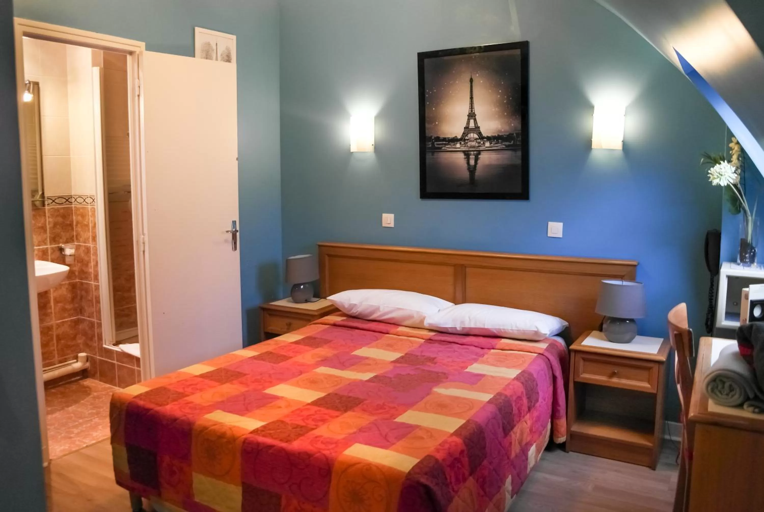 Bedroom, Bed in Hotel Audran