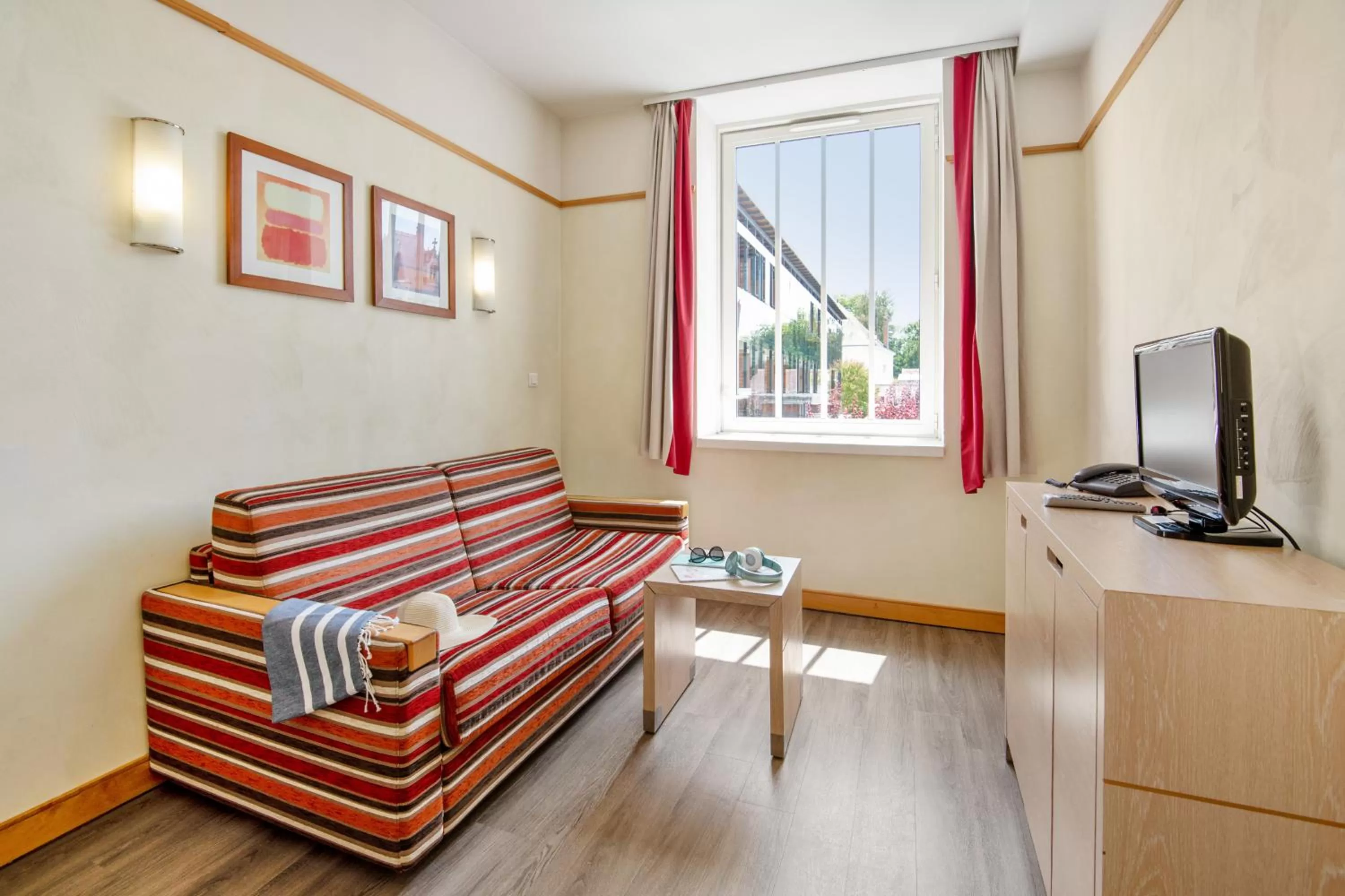 Day in Pierre & Vacances Le Moulin des Cordeliers