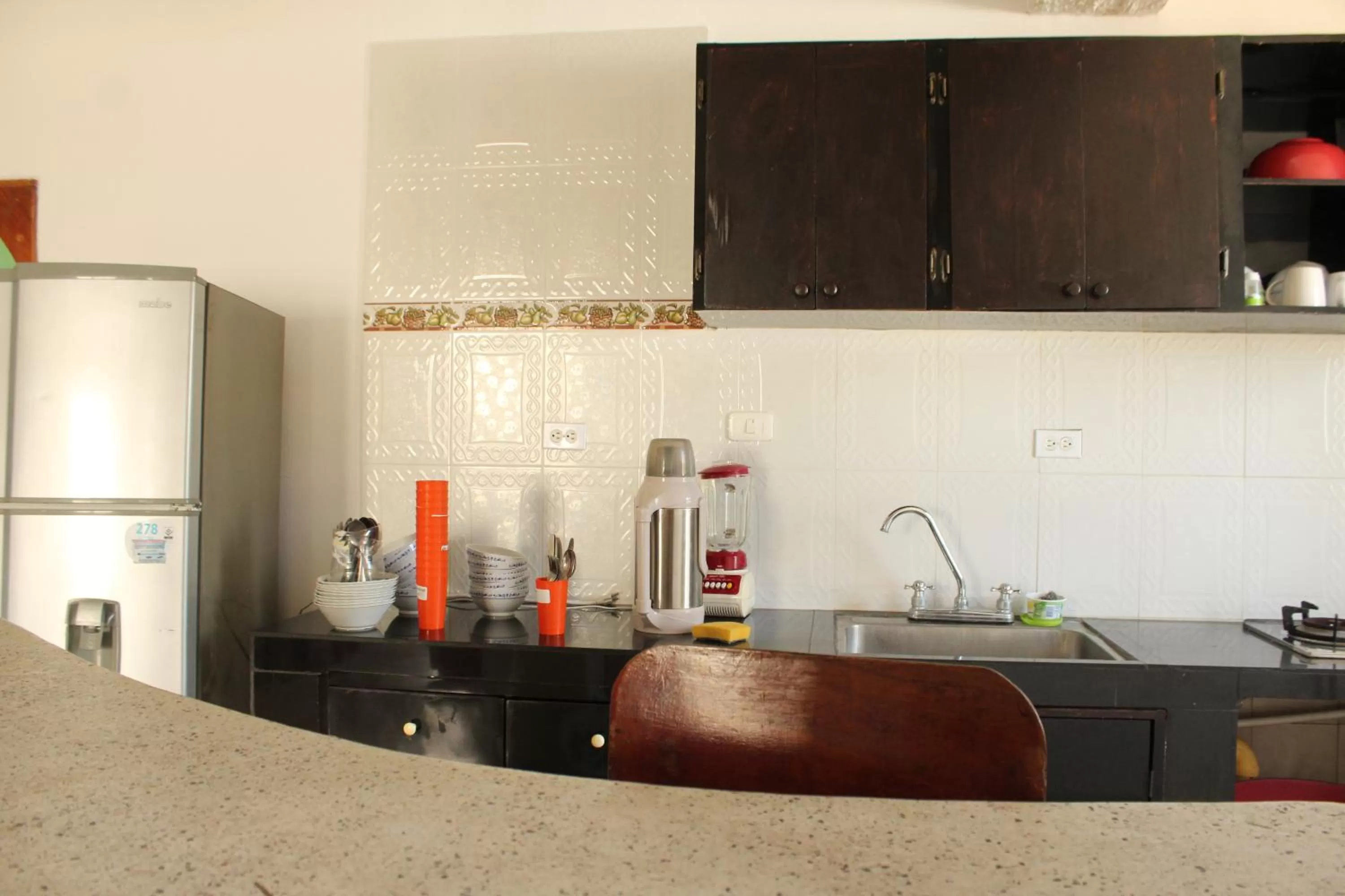 Coffee/tea facilities, Kitchen/Kitchenette in Posada Casamar 2