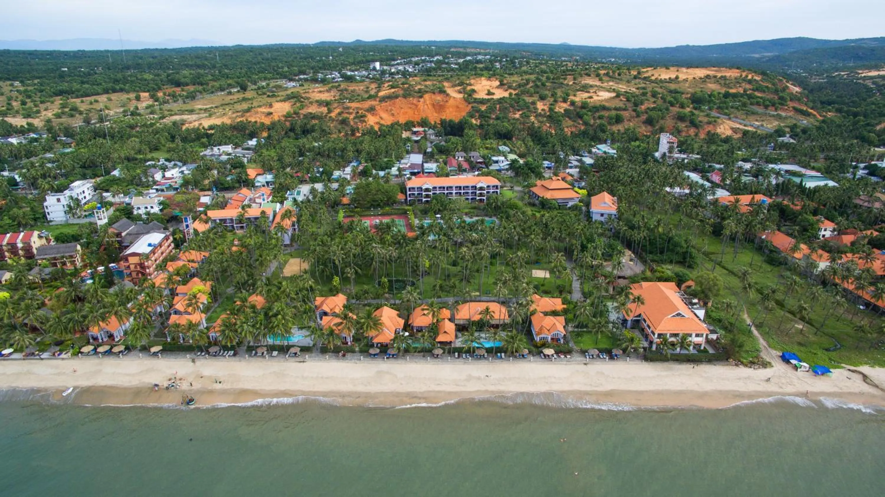 Beach in Muine Century Beach Resort & Spa