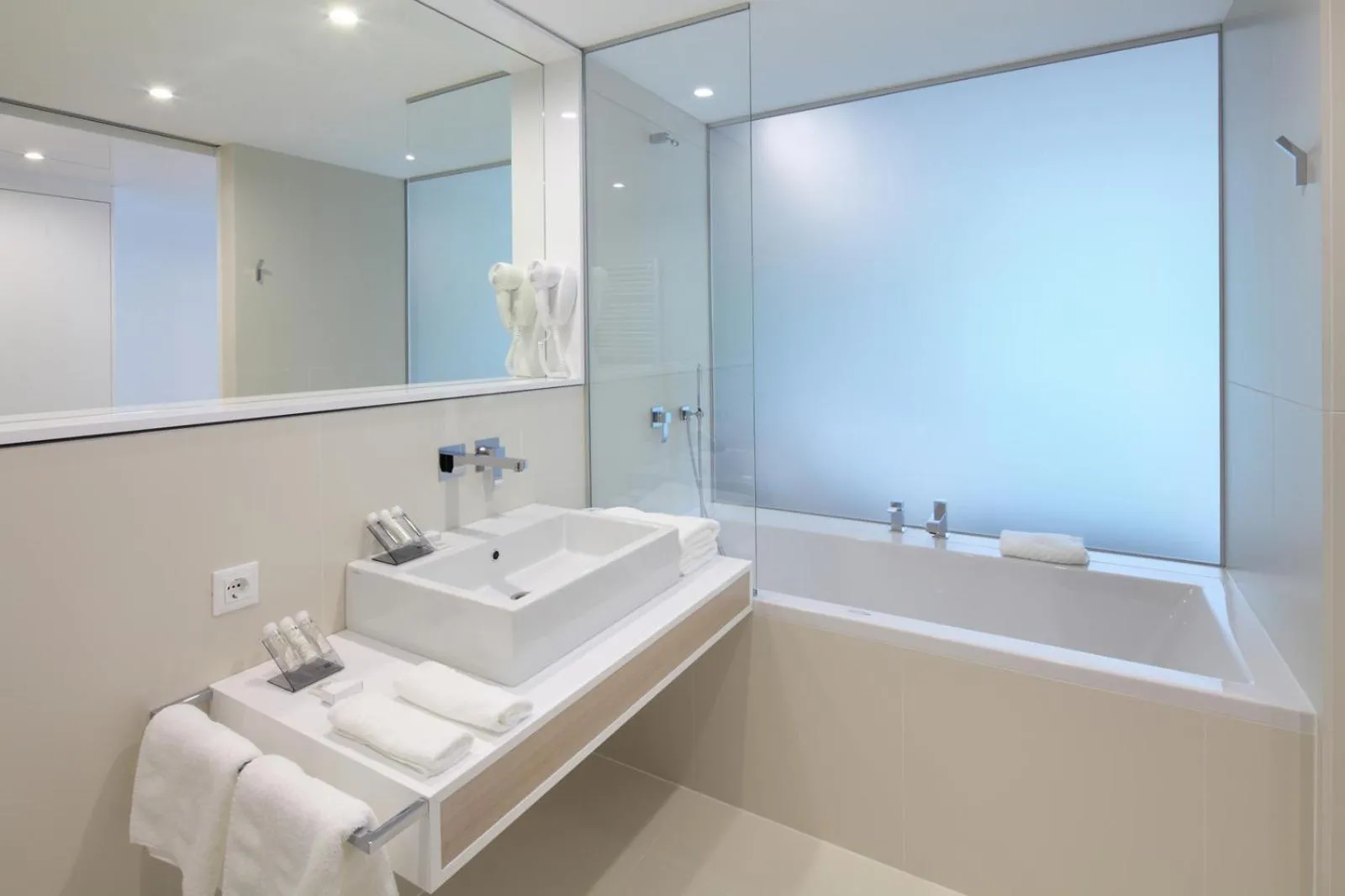 Bathroom in Hotel Nox