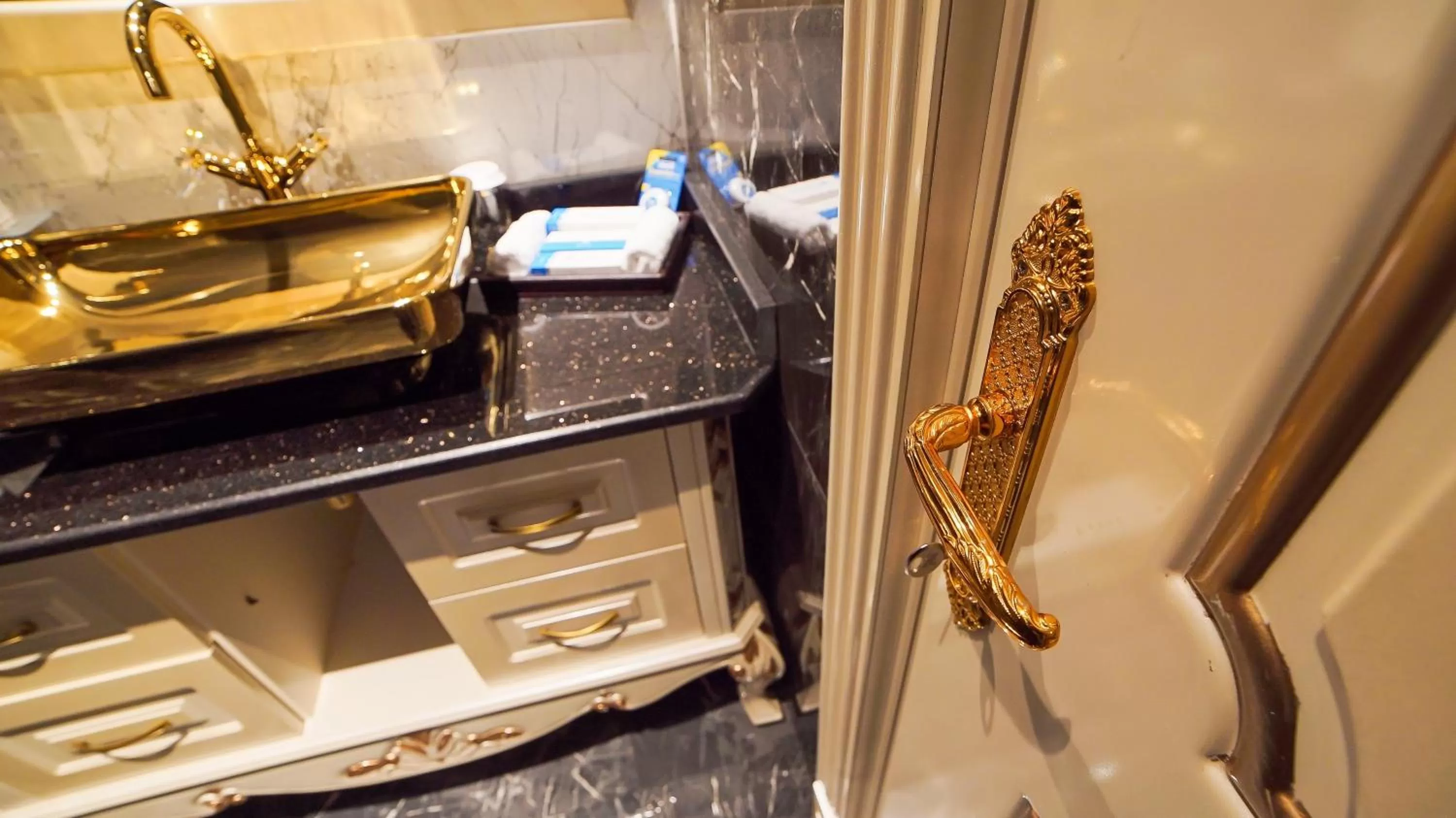 Bathroom in Wyndham Batumi