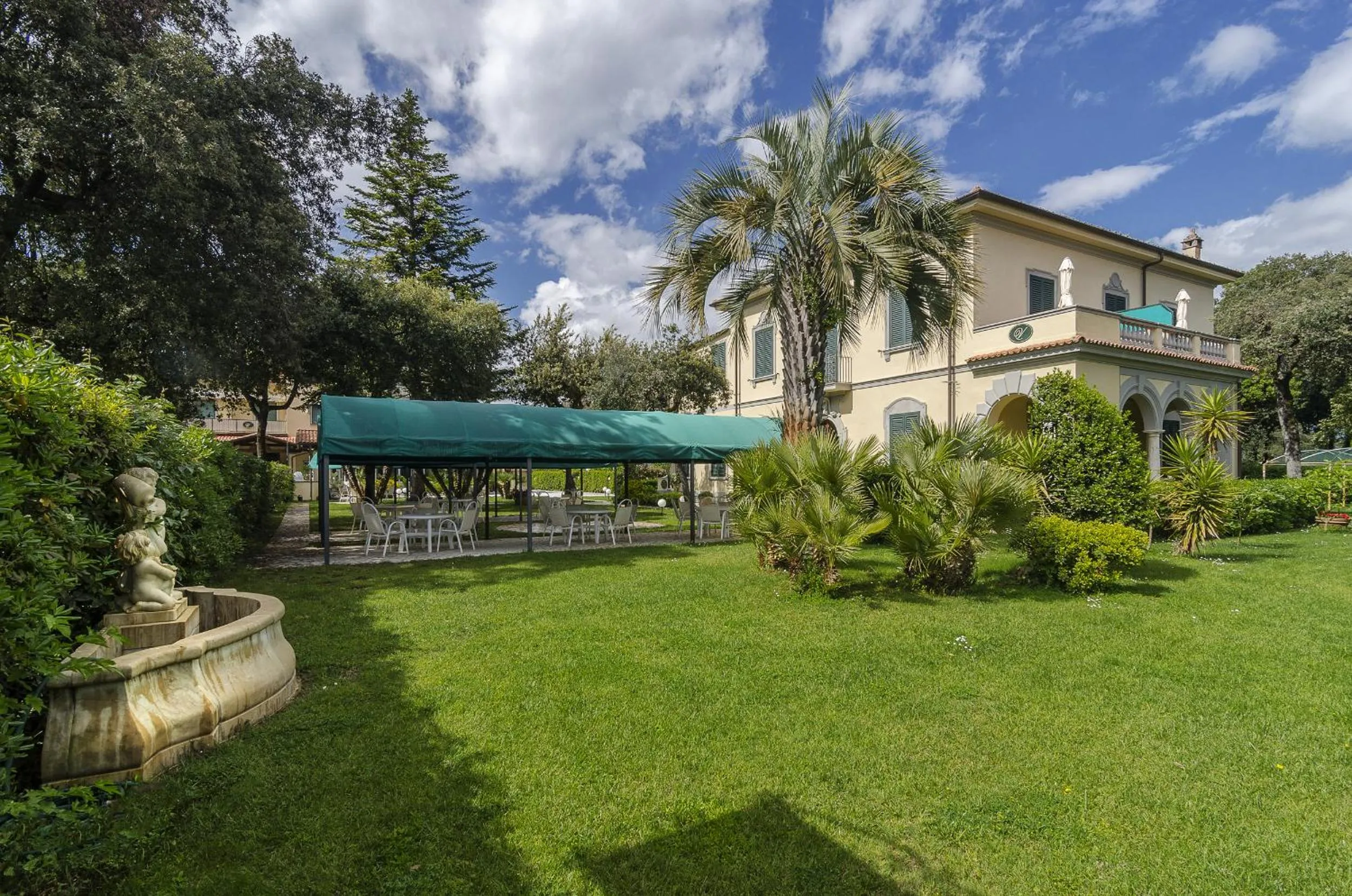 Garden in Hotel Verdemare