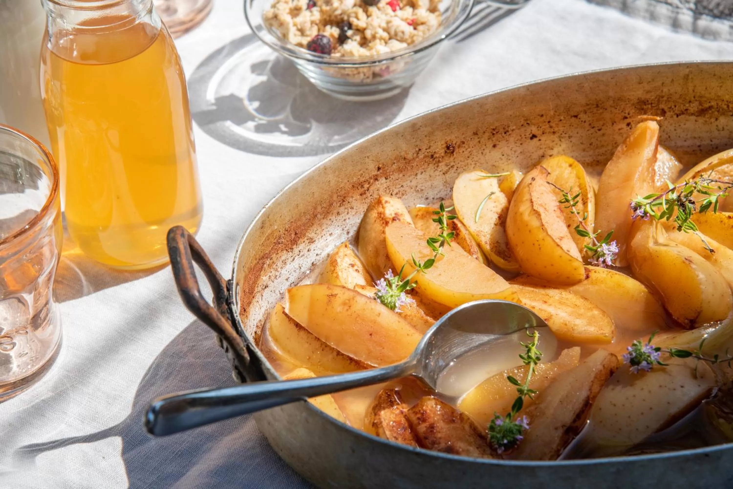 Breakfast in Hotel Les Messugues