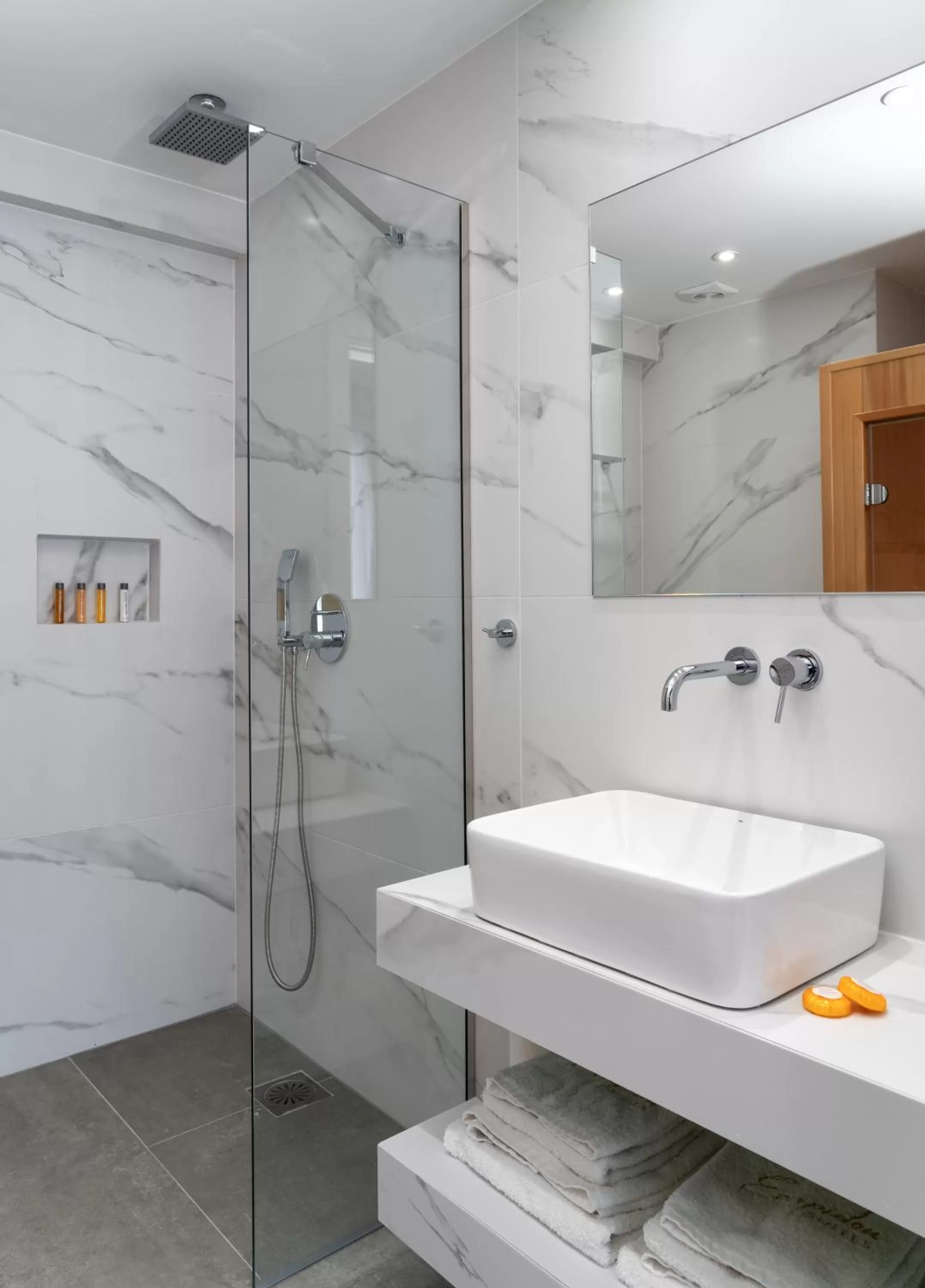 Bathroom in Evripidou Suites