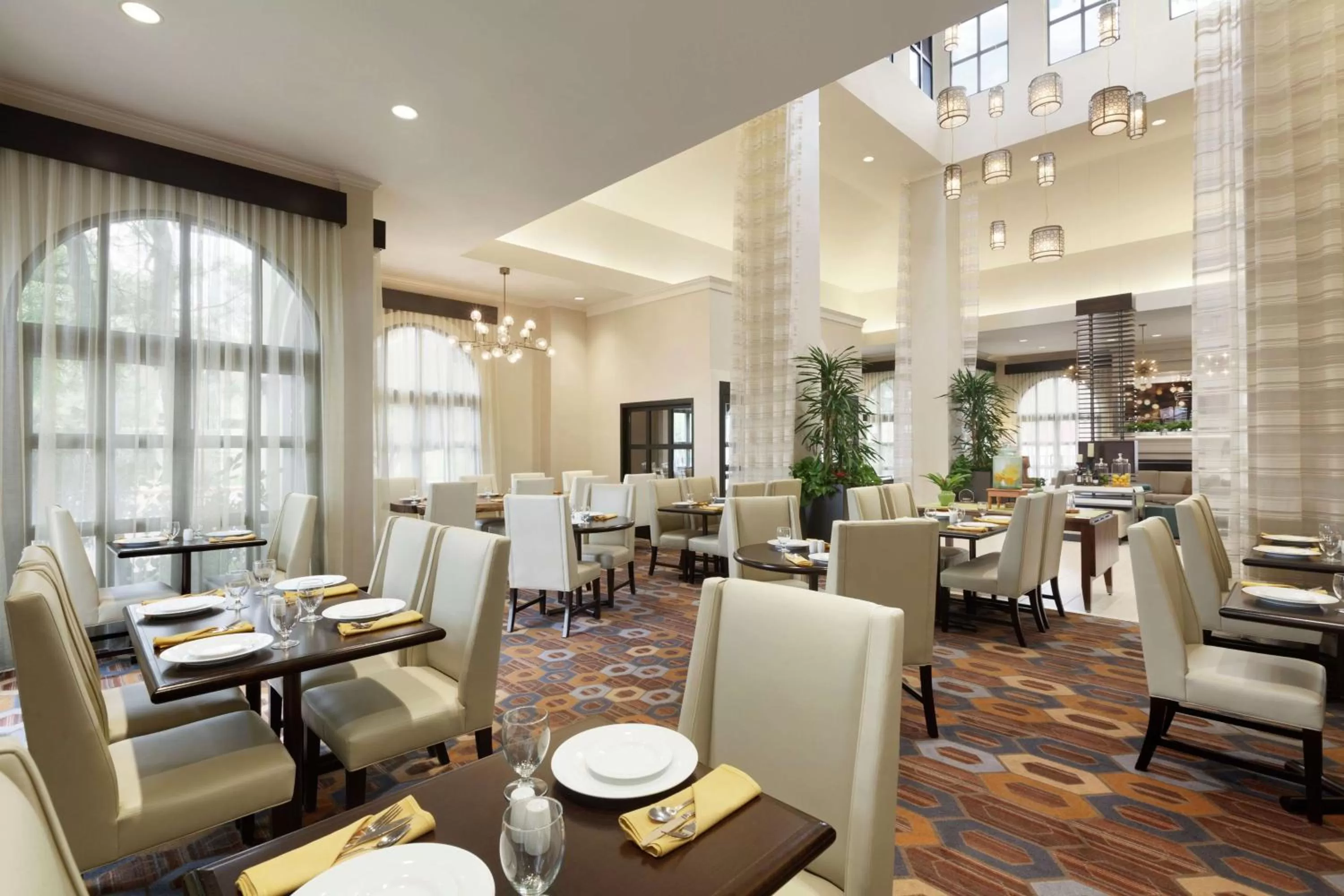 Restaurant/places to eat in Hilton Garden Inn Cupertino