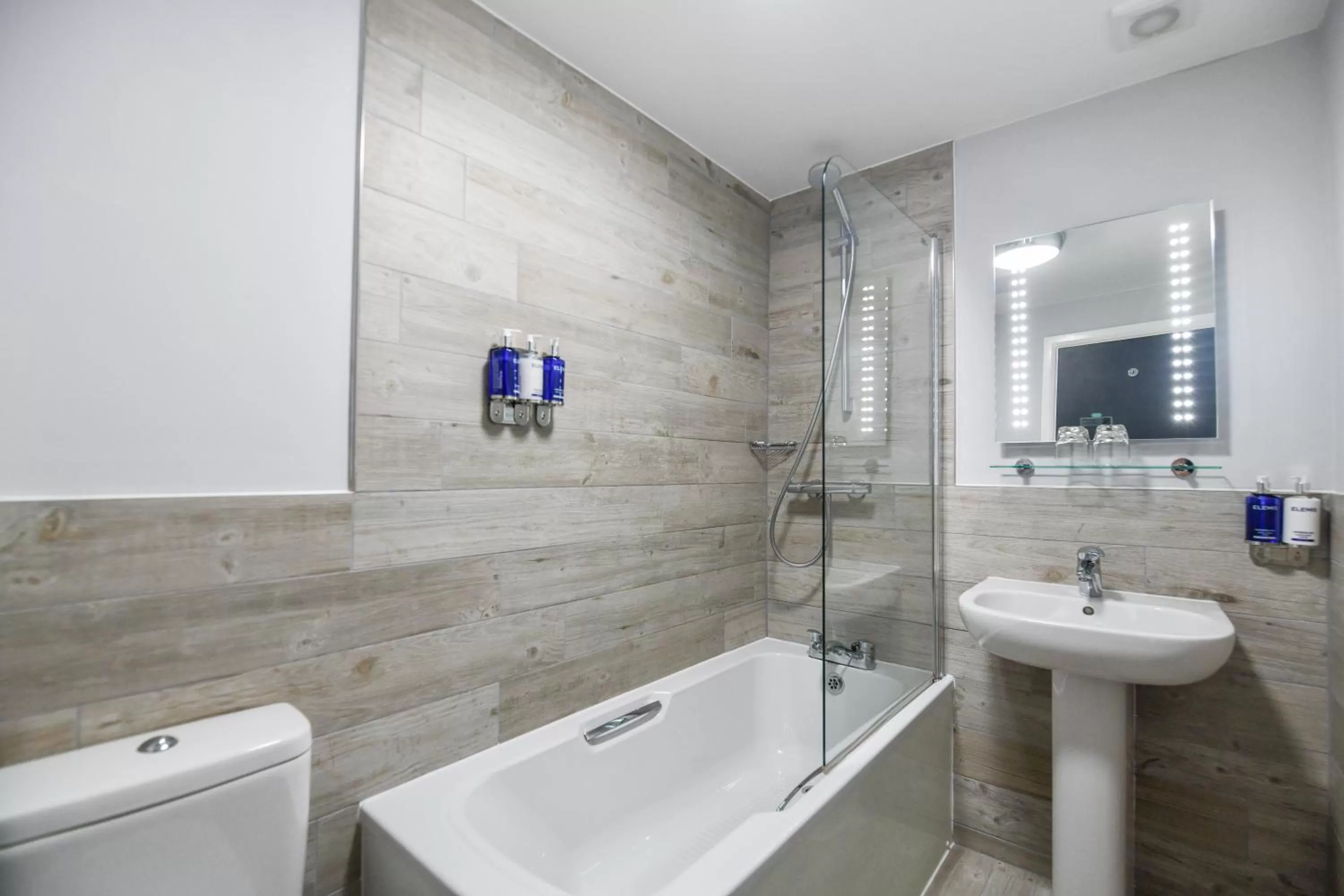 Bathroom in Belmont Llandudno