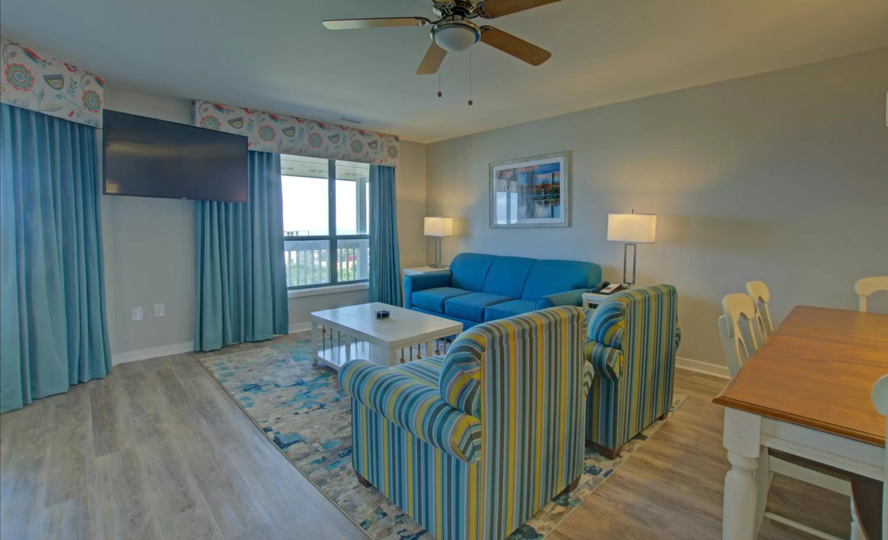 Living room in Atlantic Beach Resort, a Ramada by Wyndham