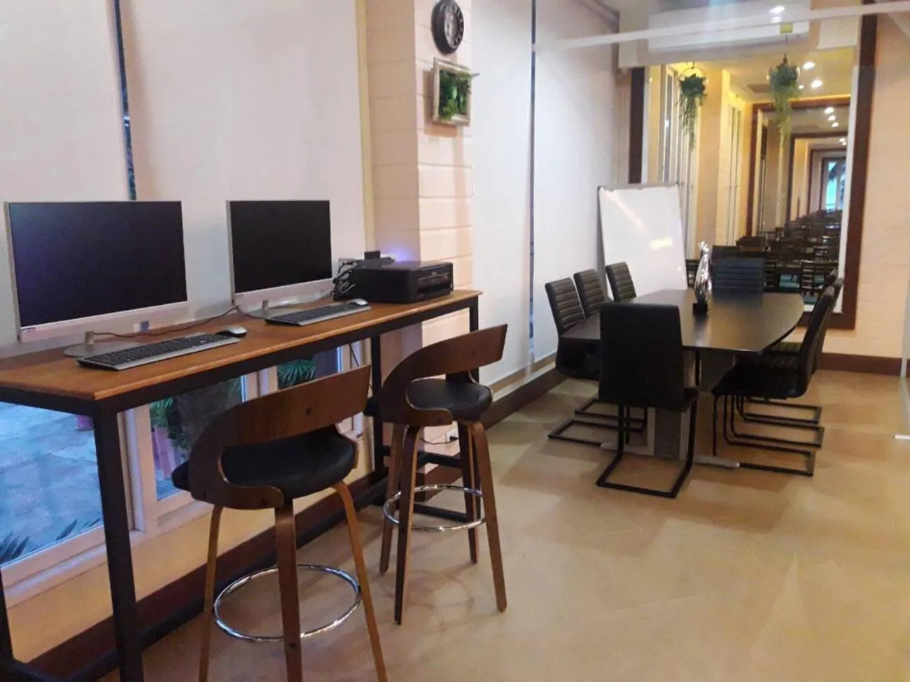 Seating area in Saisawan Beach Luxury Hotel