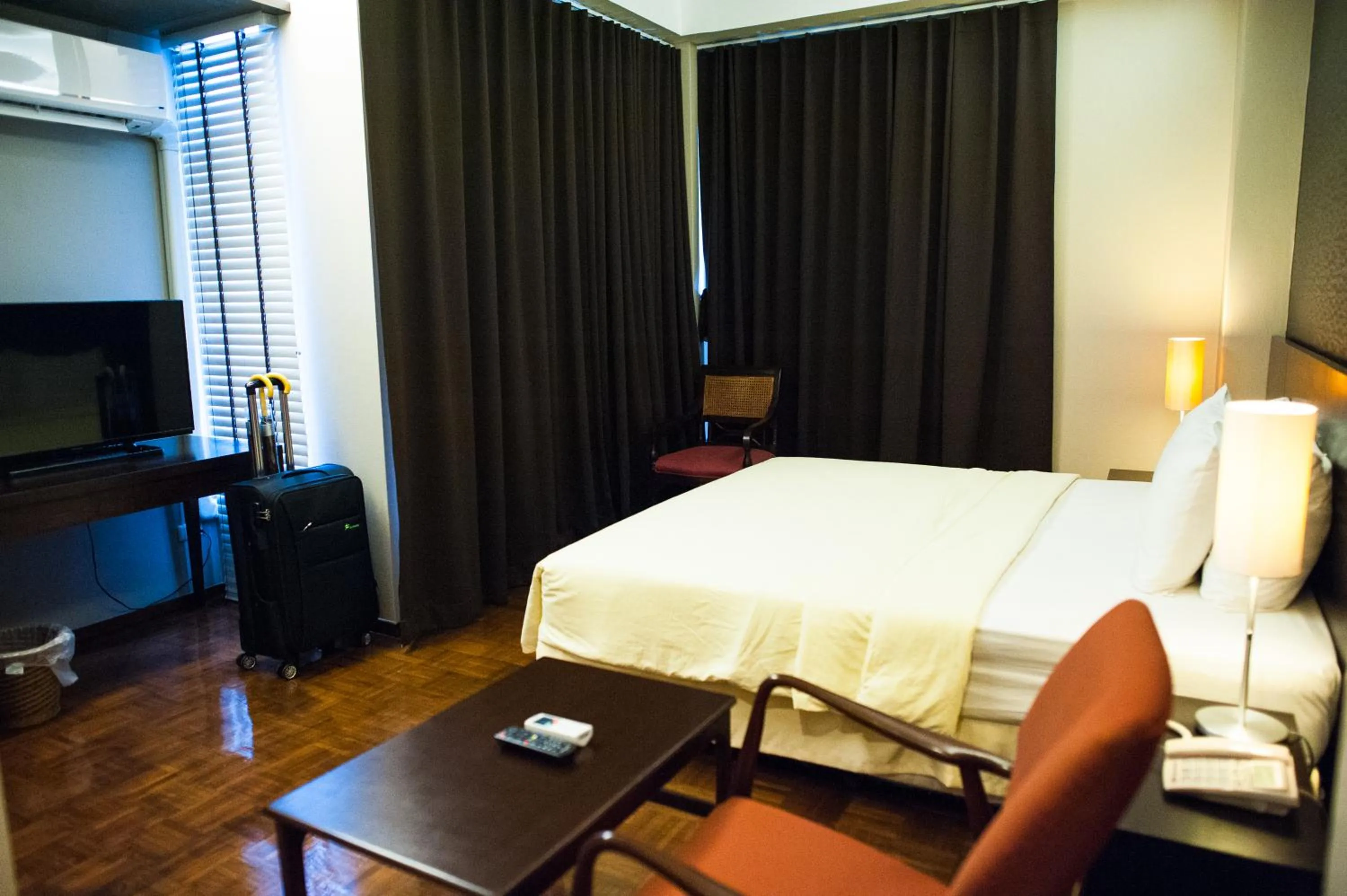 Other, Bed in Baansilom Soi 3