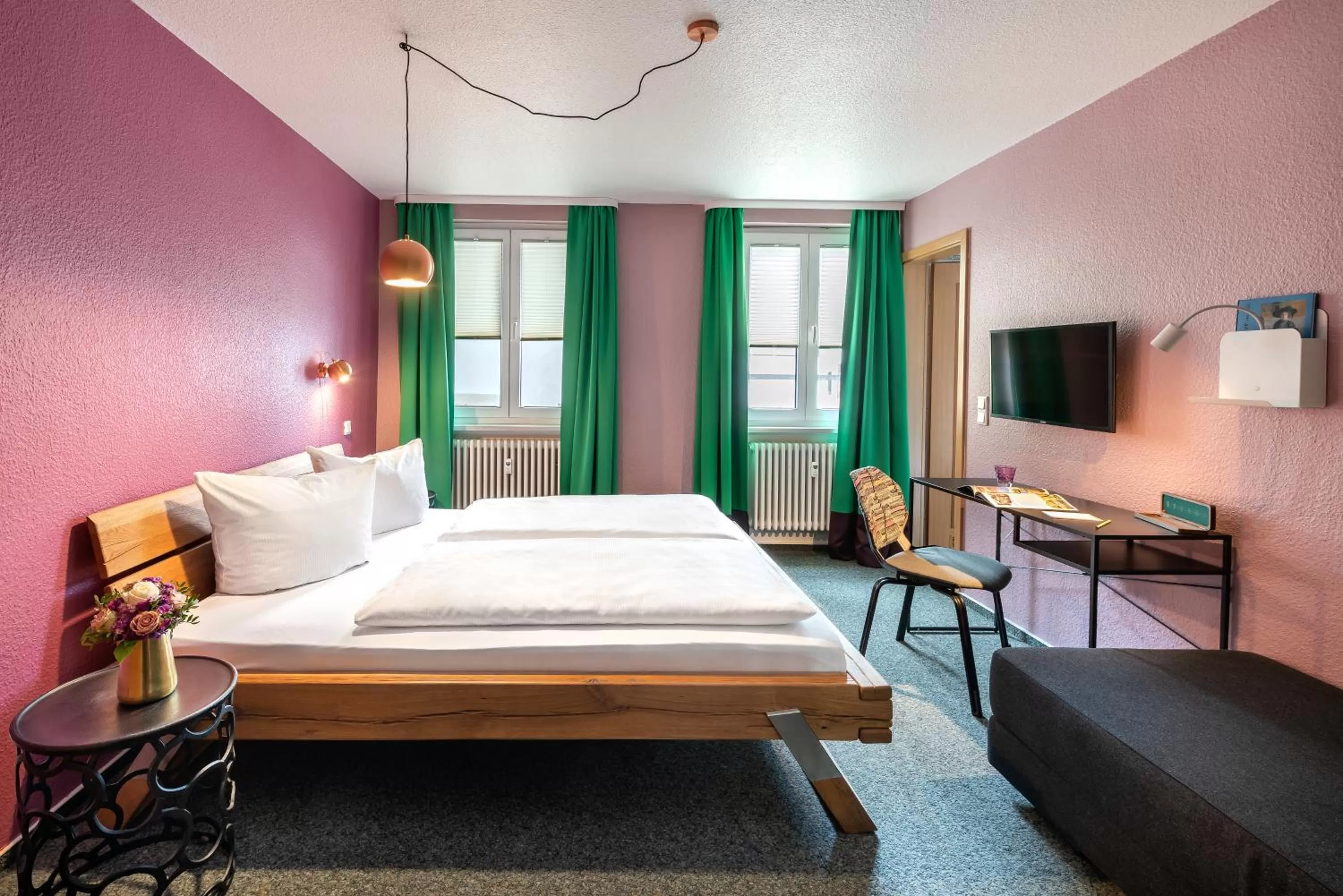 Bed in Vier Jahreszeiten