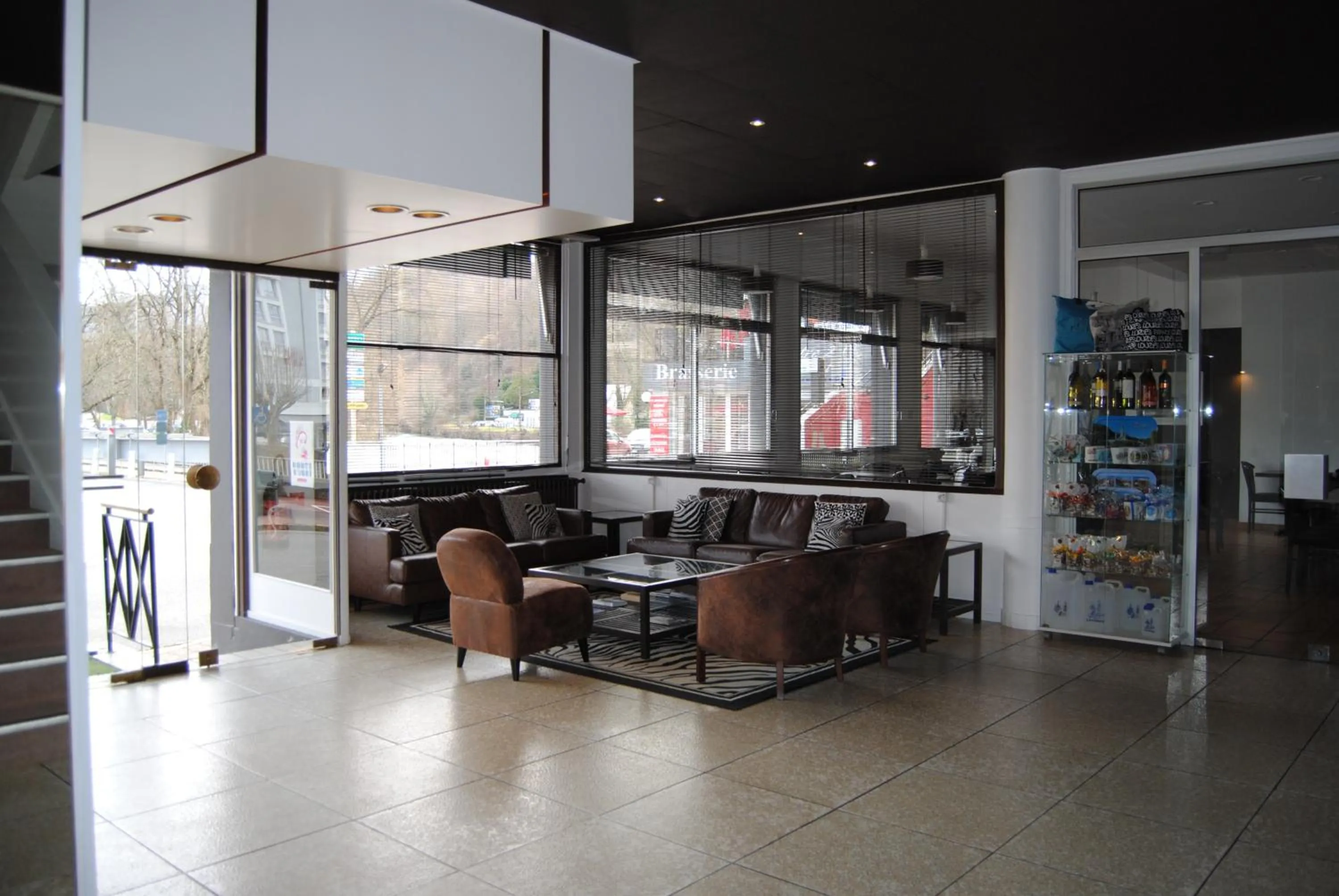 Lobby or reception in Adonis Lourdes - Notre Dame de la Sarte